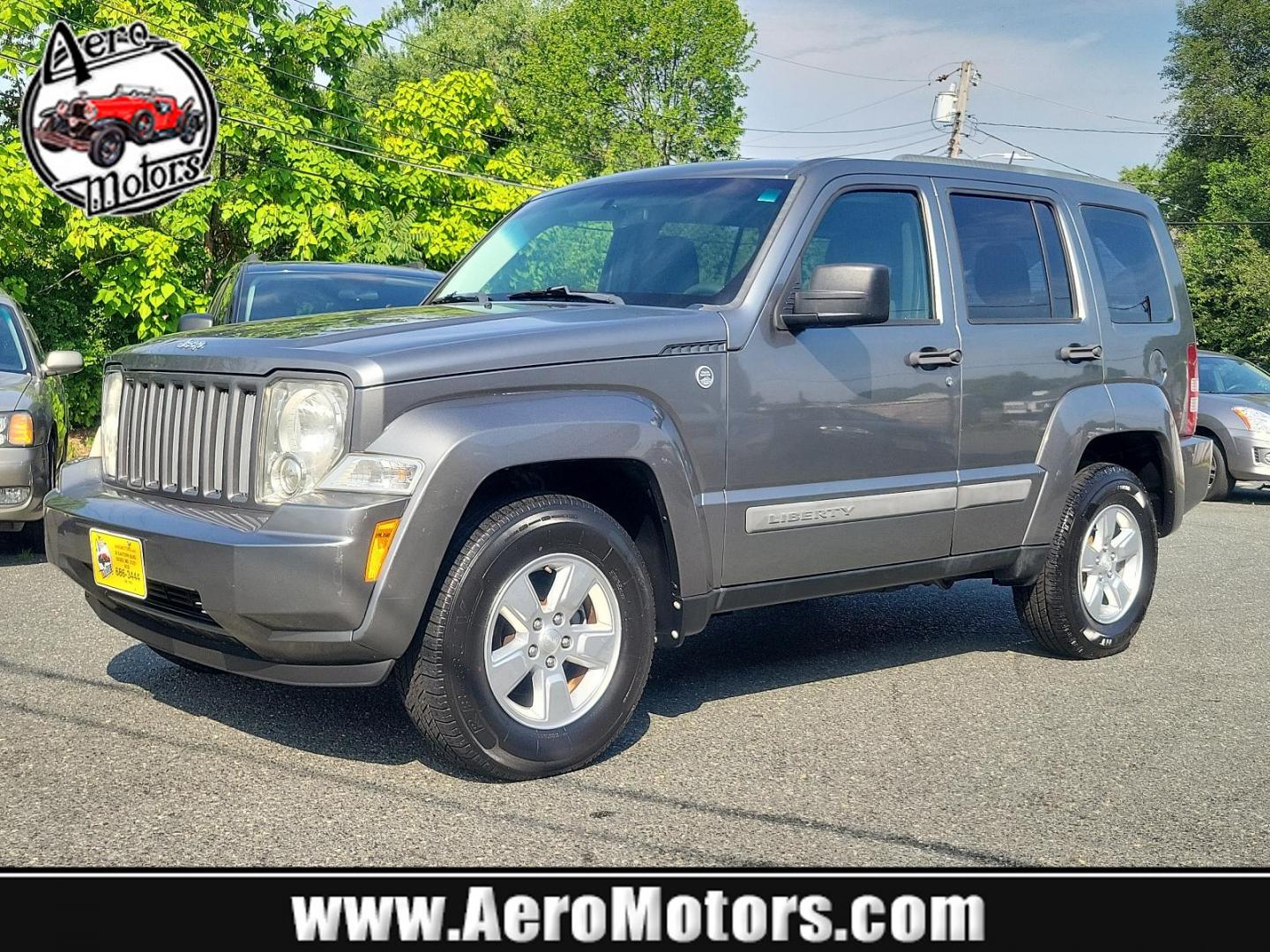 2012 Mineral Gray Metallic - PDM /Dark Slate Gray Interior - ALDV Jeep Liberty Sport (1C4PJMAK1CW) with an 3.7L V6 ENGINE engine, located at 50 Eastern Blvd., Essex, MD, 21221, (410) 686-3444, 39.304367, -76.484947 - Experience the perfect mesh of off-road capability and classic design with this 2012 Jeep Liberty Sport 4WD. Its stunning Mineral Gray Metallic exterior perfectly complements the rich, Dark Slate Gray interior, creating an air of modern sophistication. Under the hood, this beauty is equipped with a - Photo#0