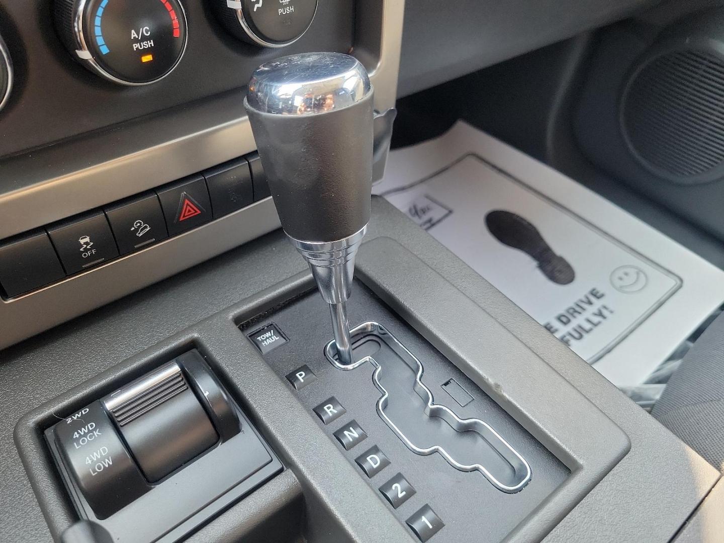 2012 Mineral Gray Metallic - PDM /Dark Slate Gray Interior - ALDV Jeep Liberty Sport (1C4PJMAK1CW) with an 3.7L V6 ENGINE engine, located at 50 Eastern Blvd., Essex, MD, 21221, (410) 686-3444, 39.304367, -76.484947 - Experience the perfect mesh of off-road capability and classic design with this 2012 Jeep Liberty Sport 4WD. Its stunning Mineral Gray Metallic exterior perfectly complements the rich, Dark Slate Gray interior, creating an air of modern sophistication. Under the hood, this beauty is equipped with a - Photo#13