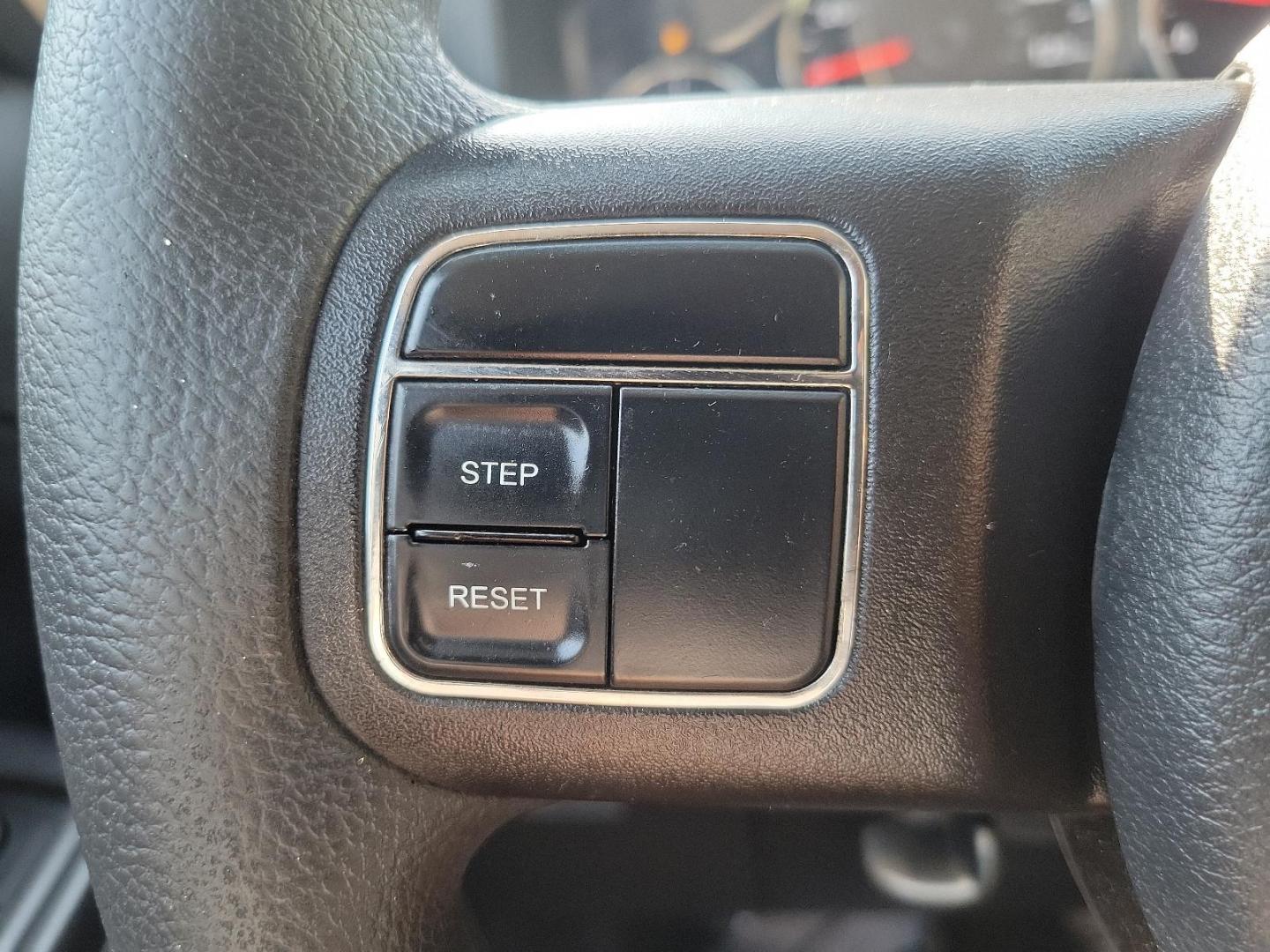 2012 Mineral Gray Metallic - PDM /Dark Slate Gray Interior - ALDV Jeep Liberty Sport (1C4PJMAK1CW) with an 3.7L V6 ENGINE engine, located at 50 Eastern Blvd., Essex, MD, 21221, (410) 686-3444, 39.304367, -76.484947 - Experience the perfect mesh of off-road capability and classic design with this 2012 Jeep Liberty Sport 4WD. Its stunning Mineral Gray Metallic exterior perfectly complements the rich, Dark Slate Gray interior, creating an air of modern sophistication. Under the hood, this beauty is equipped with a - Photo#18