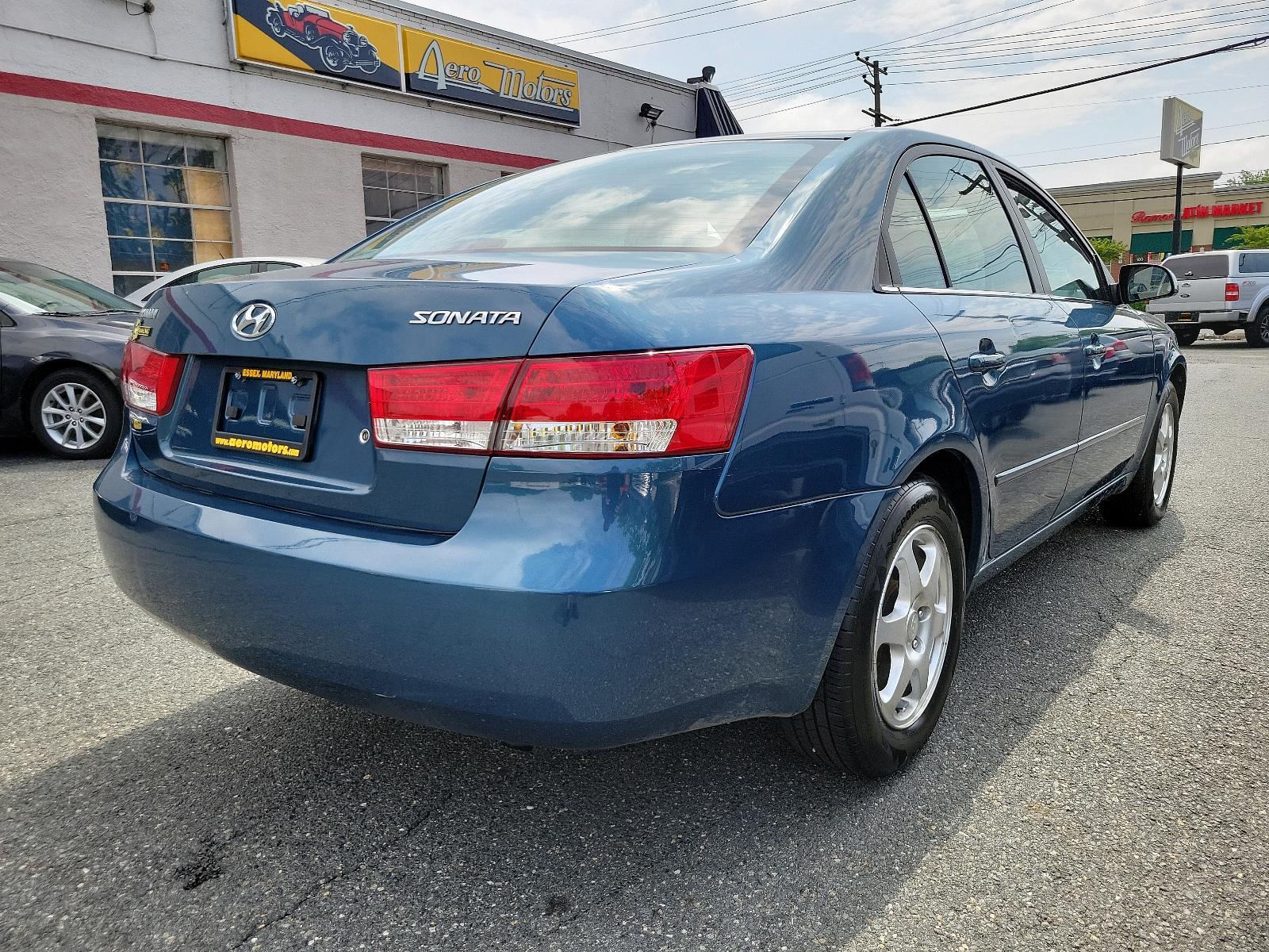 2006 Silver Blue - H1 /Gray - FZ Hyundai Sonata GLS (5NPEU46C46H) with an 2.4L DOHC MPI 16-valve I4 engine w/continuously variable valve timing (CVVT) engine, located at 50 Eastern Blvd., Essex, MD, 21221, (410) 686-3444, 39.304367, -76.484947 - Unveiling a meticulously maintained 2006 Hyundai Sonata GLS 4dr Sdn GLS i4 Auto that boasts an exquisite Silver Blue - H1 exterior with a refined Gray - FZ interior. This carefully used car is not just beautiful, but an equally dynamic performer, powered by a 2.4L DOHC MPI 16-valve I4 engine with Co - Photo #3