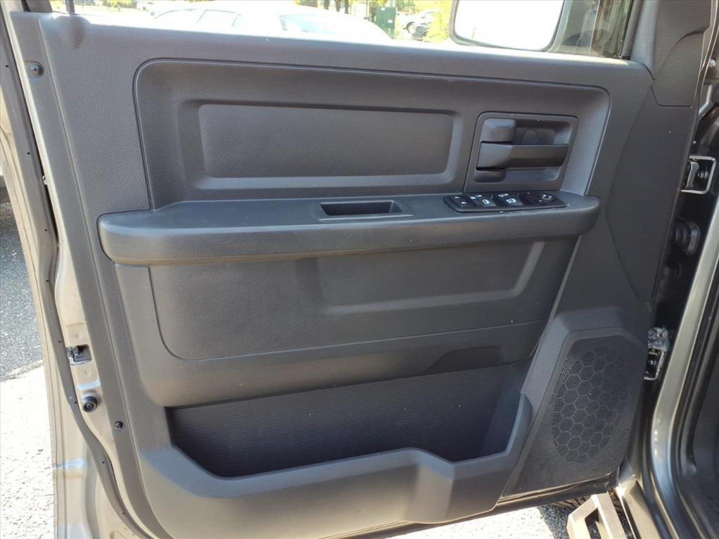 2011 Mineral Gray Metallic Clear Coat RAM 1500 Sport (1D7RV1GTXBS) with an 5.7L HEMI 5.7L V8 390hp 407ft. lbs. Sequential-Port F.I. engine, 5-Speed Automatic transmission, located at 50 Eastern Blvd., Essex, MD, 21221, (410) 686-3444, 39.304367, -76.484947 - Photo#8