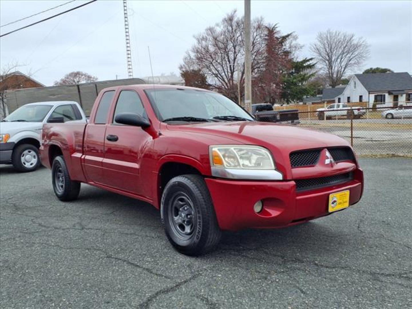 2008 Lava Red Mitsubishi Raider LS (1Z7HC22K38S) with an 3.7L 3.7L V6 210hp 235ft. lbs. Fuel Injected engine, 4-Speed Automatic transmission, located at 50 Eastern Blvd., Essex, MD, 21221, (410) 686-3444, 39.304367, -76.484947 - Photo#6