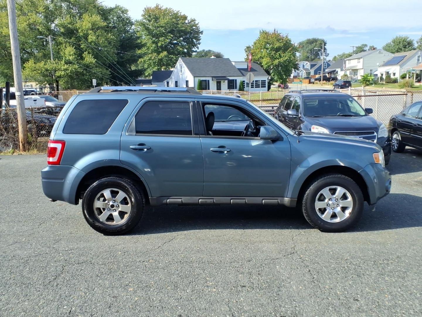 2012 Blue Ford Escape Limited (1FMCU9EG1CK) with an 3.0L 6 Cylinder Sequential-Port F.I. engine, Automatic transmission, located at 50 Eastern Blvd., Essex, MD, 21221, (410) 686-3444, 39.304367, -76.484947- Photo#5