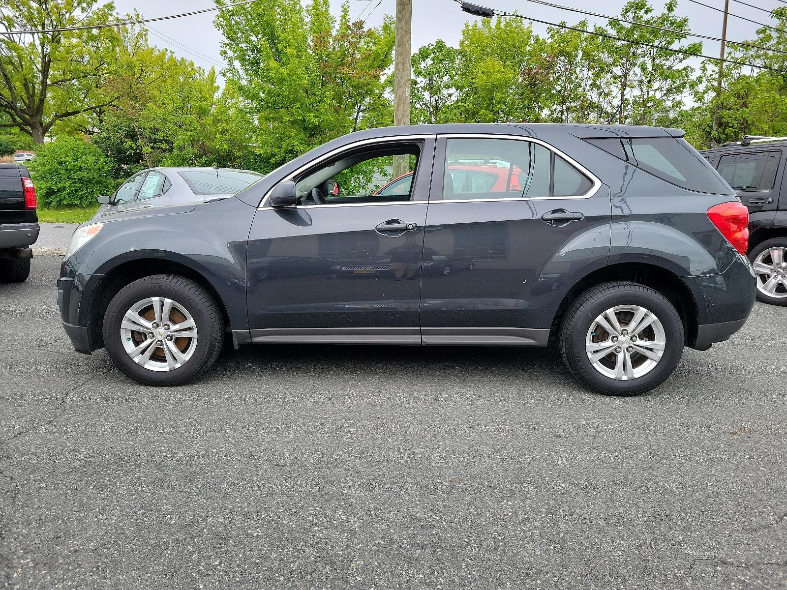 2013 Ashen Gray Metallic - GLJ /Jet Black - AFH Chevrolet Equinox LS (2GNALBEK9D1) with an ENGINE, 2.4L DOHC 4-CYLINDER SIDI (SPARK IGNITION DIRECT INJECTION) engine, located at 50 Eastern Blvd., Essex, MD, 21221, (410) 686-3444, 39.304367, -76.484947 - <p>Our attractive 2013 Chevrolet Equinox LS presented in Ashen Gray Metallic is sure to impress you! Powered by a 2.4 Liter 4 Cylinder that generates 182hp paired to a smooth-shifting 6 Speed Automatic transmission. Our Front Wheel Drive SUV will take you as far down the road as you need to go, scor - Photo #6