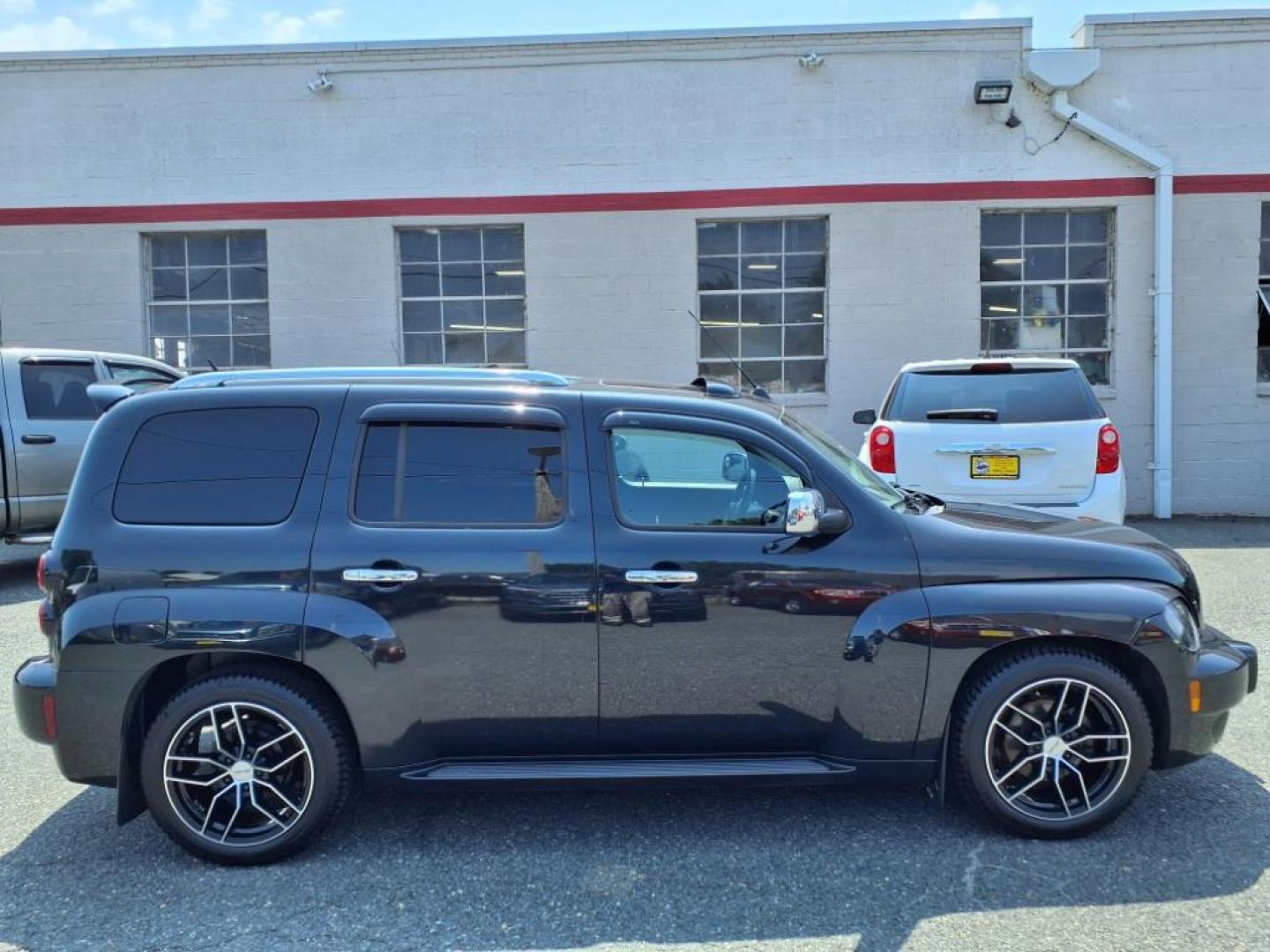 2011 Black Granite Metallic Chevrolet HHR LT (3GNBACFU7BS) with an 2.4L 4 Cylinder Fuel Injected engine, Automatic transmission, located at 50 Eastern Blvd., Essex, MD, 21221, (410) 686-3444, 39.304367, -76.484947 - Photo#5
