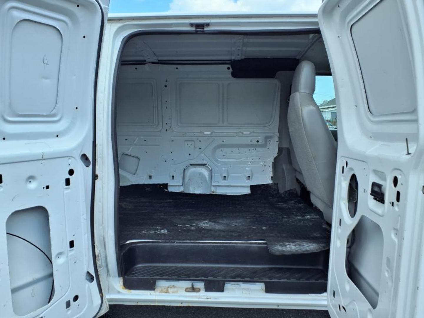 2014 White Ford E-Series E-250 (1FTNE2EW2ED) with an 4.6L 8 Cylinder Sequential-Port F.I. engine, Automatic transmission, located at 50 Eastern Blvd., Essex, MD, 21221, (410) 686-3444, 39.304367, -76.484947 - Photo#7