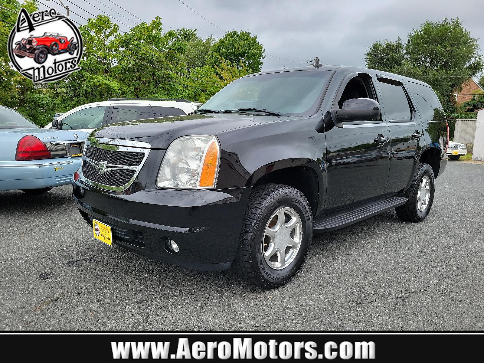 2008 Onyx Black - 41U /Ebony - 19D GMC Yukon SLE w/3SB (1GKFK13008J) with an ENGINE, VORTEC 5.3L V8 SFI FLEXFUEL WITH ACTIVE FUEL MANAGEMENT engine, located at 50 Eastern Blvd., Essex, MD, 21221, (410) 686-3444, 39.304367, -76.484947 - <p>This 2008 GMC Yukon SLE w/3SB 4WD in Onyx Black boasts a level of refinement that surpasses all your expectations. Powered by a 5.3 Liter V8 generating 320hp connected to a 4 Speed Automatic transmission. This Four Wheel Drive SUV is an excellent choice for road trips and adventures, earning near - Photo #0