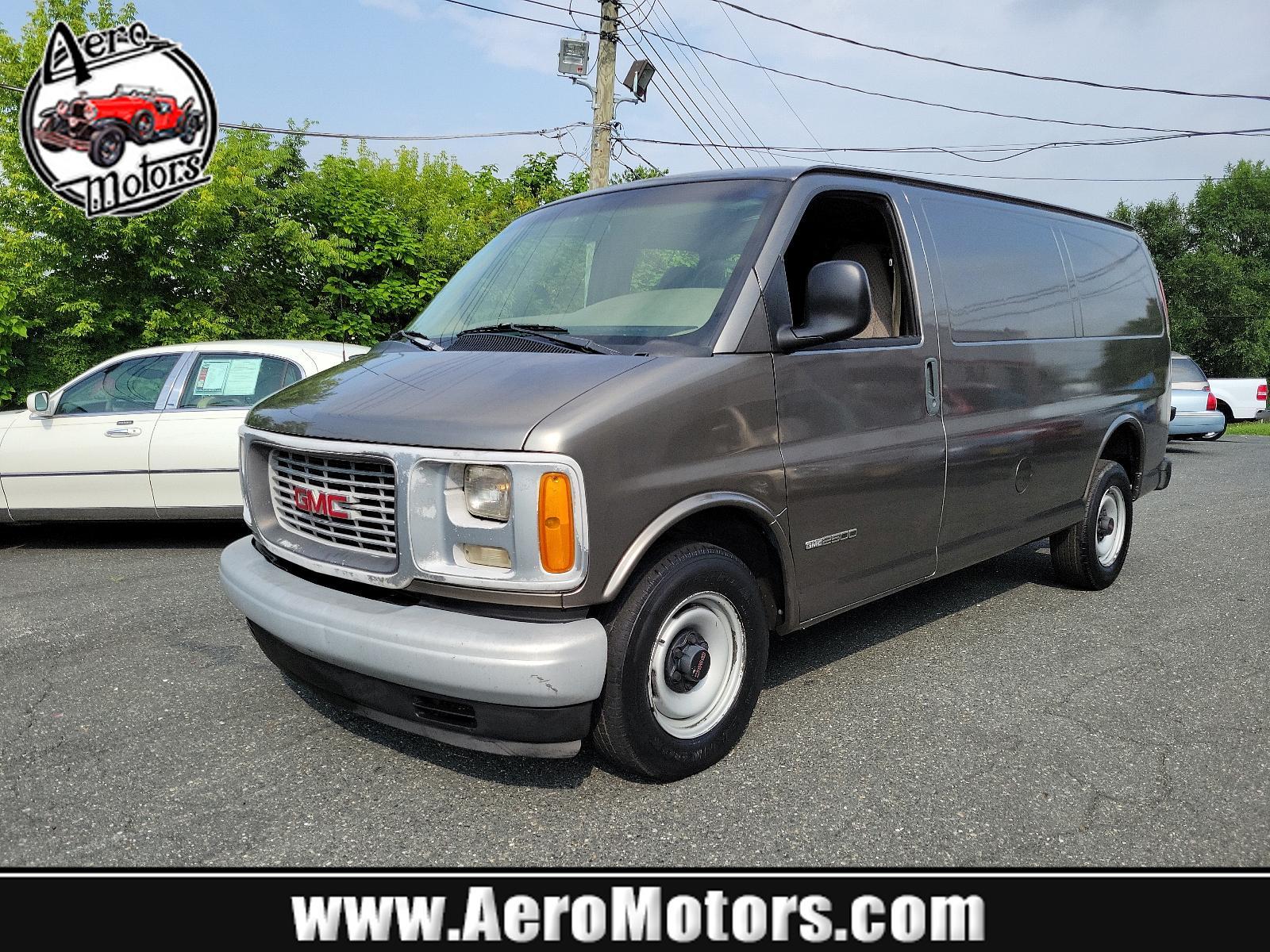 2001 Dark Bronzemist Metallic - 76U /Neutral - 52 GMC Savana Cargo Van (1GTFG25R611) with an 5.7L (350) SFI V8 VORTEC 5700 ENGINE engine, located at 50 Eastern Blvd., Essex, MD, 21221, (410) 686-3444, 39.304367, -76.484947 - <p>Look closely at our 2001 GMC Savana Cargo Van in Dark Bronze Mist Metallic and imagine the possibilities! Powered by a TurboCharged 5.7 Liter V8 that offers 255hp connected to a 4 Speed Automatic transmission. Driving our Rear Wheel Drive van proves to be a workhorse as it returns up to 18mpg on - Photo #0