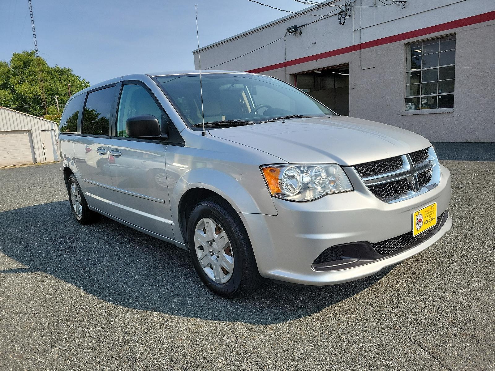 2011 Bright Silver Metallic - PS2 /Black/Light Graystone Interior - H7X1 Dodge Grand Caravan Express (2D4RN4DG0BR) with an 3.6L VVT 24-VALVE V6 ENGINE engine, located at 50 Eastern Blvd., Essex, MD, 21221, (410) 686-3444, 39.304367, -76.484947 - <p>This 2011 Dodge Grand Caravan Express shown off in Bright Silver Metallic is the perfect side-kick for you! Powered by a 3.6 Liter V6 generating 283hp while connected to the 6 Speed Automatic transmission for a smooth ride you are sure to enjoy. One trip around the block in our Front Wheel Drive - Photo #2