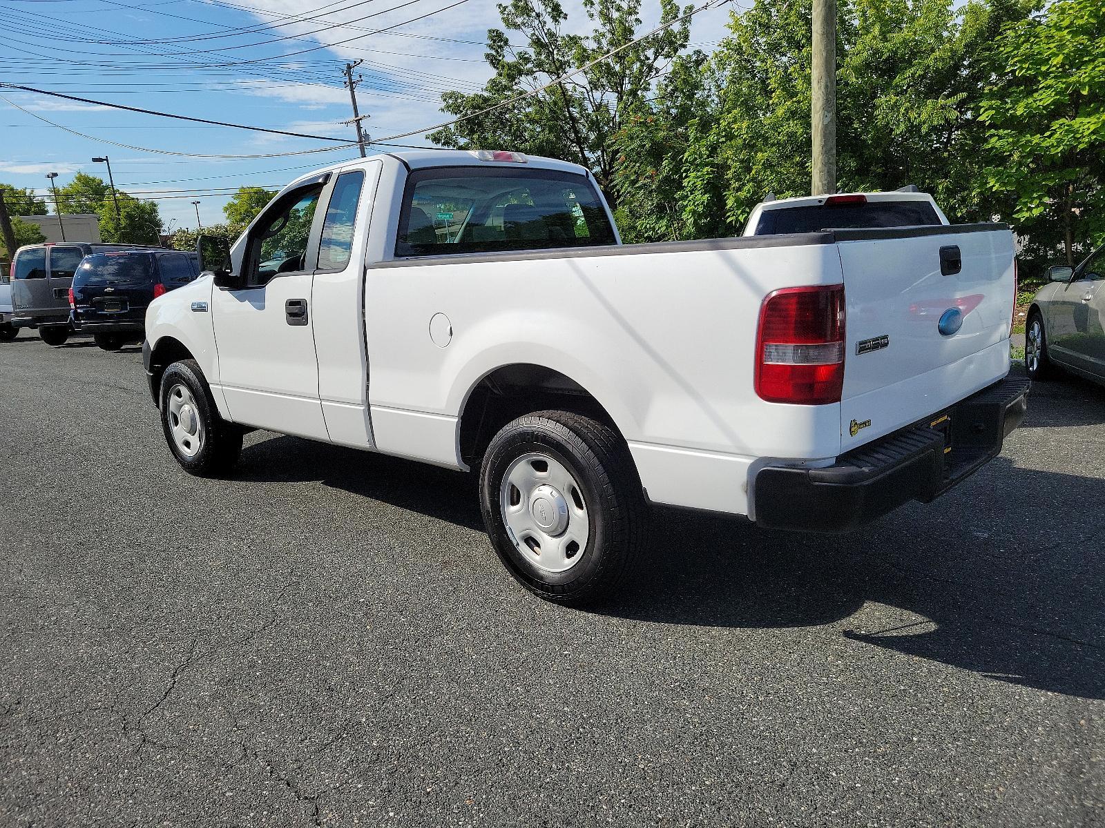 2007 Oxford White - YZ /Flint - E Ford F-150 XL (1FTRF12267K) with an 4.2L EFI V6 ENGINE engine, located at 50 Eastern Blvd., Essex, MD, 21221, (410) 686-3444, 39.304367, -76.484947 - <p>Our 2007 Ford F-150 XL Regular Cab 4X2 is a great truck for mixing work and play in Dark Blue Pearl. Powered by a 4.2 Liter V6 generating 202hp while connected to the 4 Speed Automatic transmission for optimal performance. Once you're behind the wheel of this Rear Wheel Drive F-150, enjoy earning - Photo #5