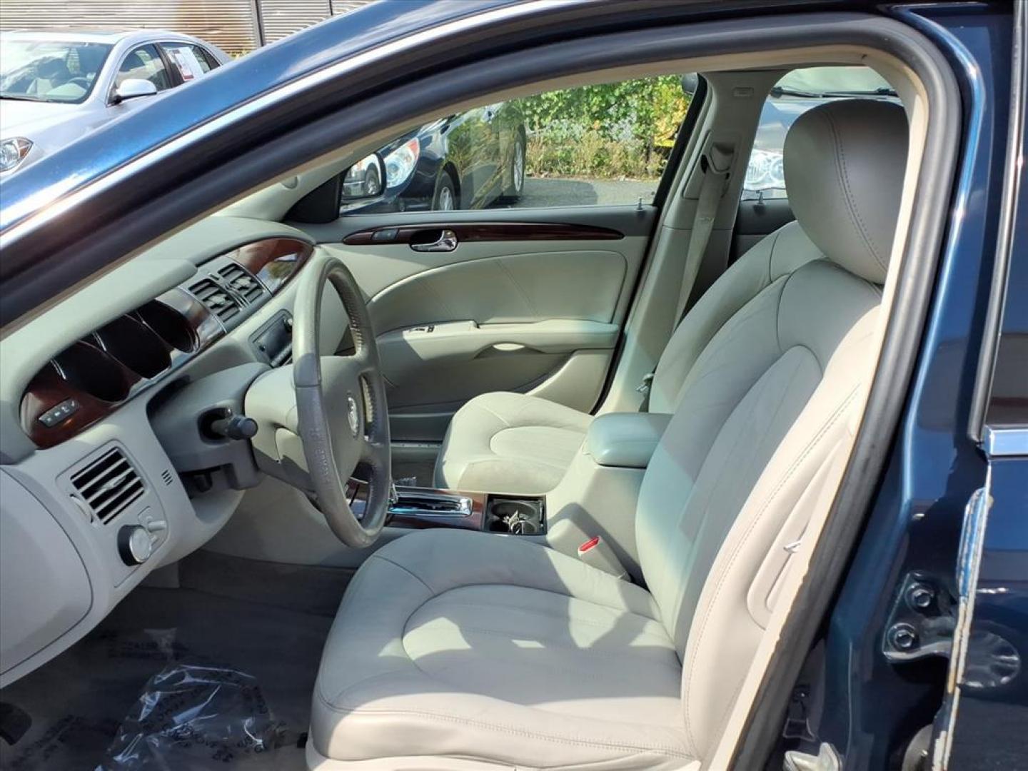 2009 Blue Buick Lucerne CXL Special Edition (1G4HD57M59U) with an 3.9L 3.9L Flex Fuel V6 227hp 237ft. lbs. Fuel Injected engine, 4-Speed Automatic transmission, located at 50 Eastern Blvd., Essex, MD, 21221, (410) 686-3444, 39.304367, -76.484947 - Photo#11