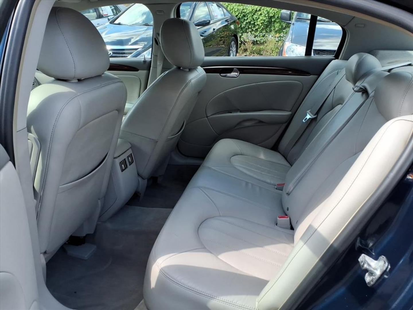 2009 Blue Buick Lucerne CXL Special Edition (1G4HD57M59U) with an 3.9L 3.9L Flex Fuel V6 227hp 237ft. lbs. Fuel Injected engine, 4-Speed Automatic transmission, located at 50 Eastern Blvd., Essex, MD, 21221, (410) 686-3444, 39.304367, -76.484947 - Photo#12