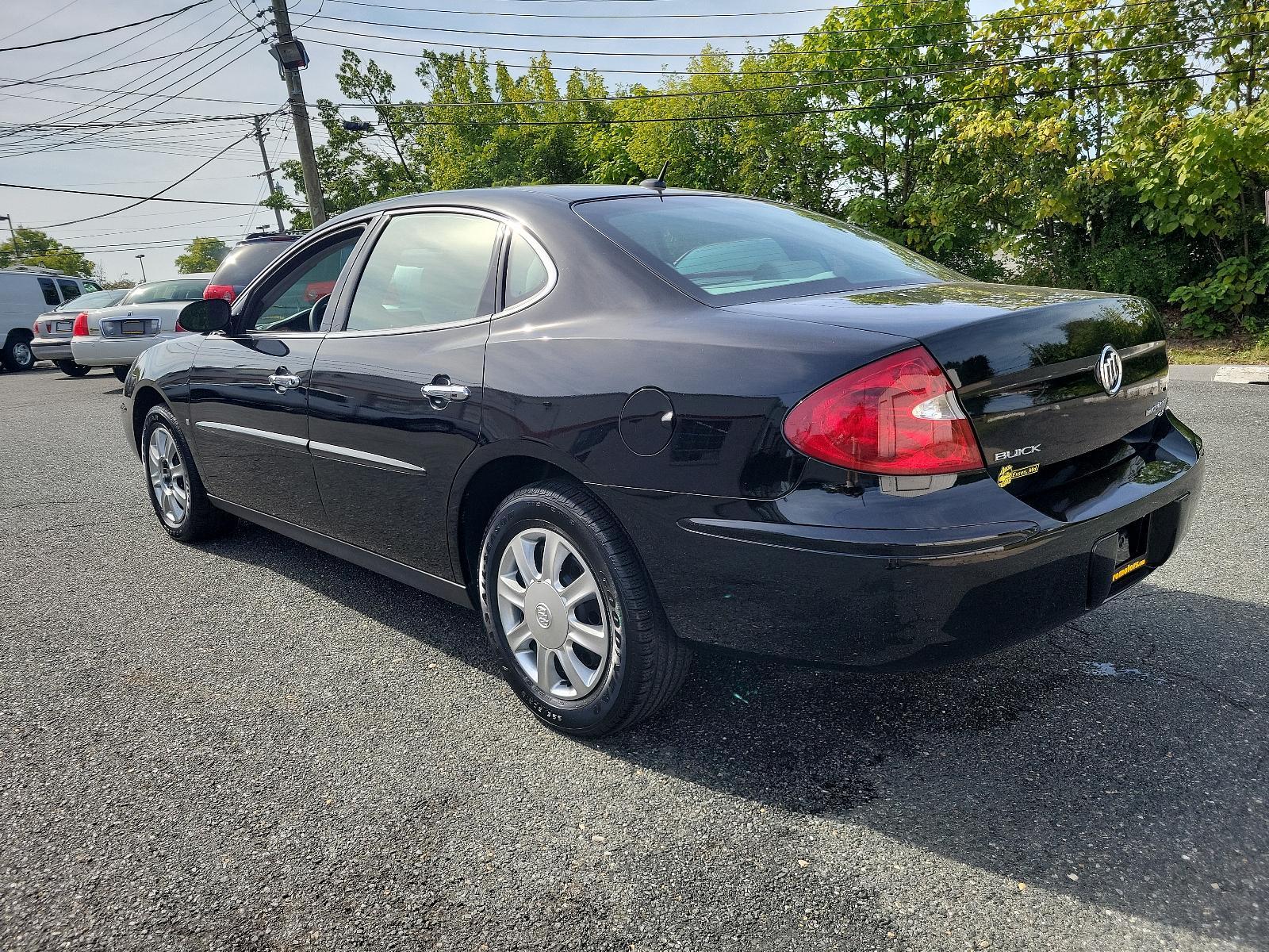 2006 Black Onyx - 41U /Gray - 36 Buick LaCrosse CX (2G4WC582X61) with an ENGINE, 3.8L 3800 V6 SFI engine, located at 50 Eastern Blvd., Essex, MD, 21221, (410) 686-3444, 39.304367, -76.484947 - Photo #5