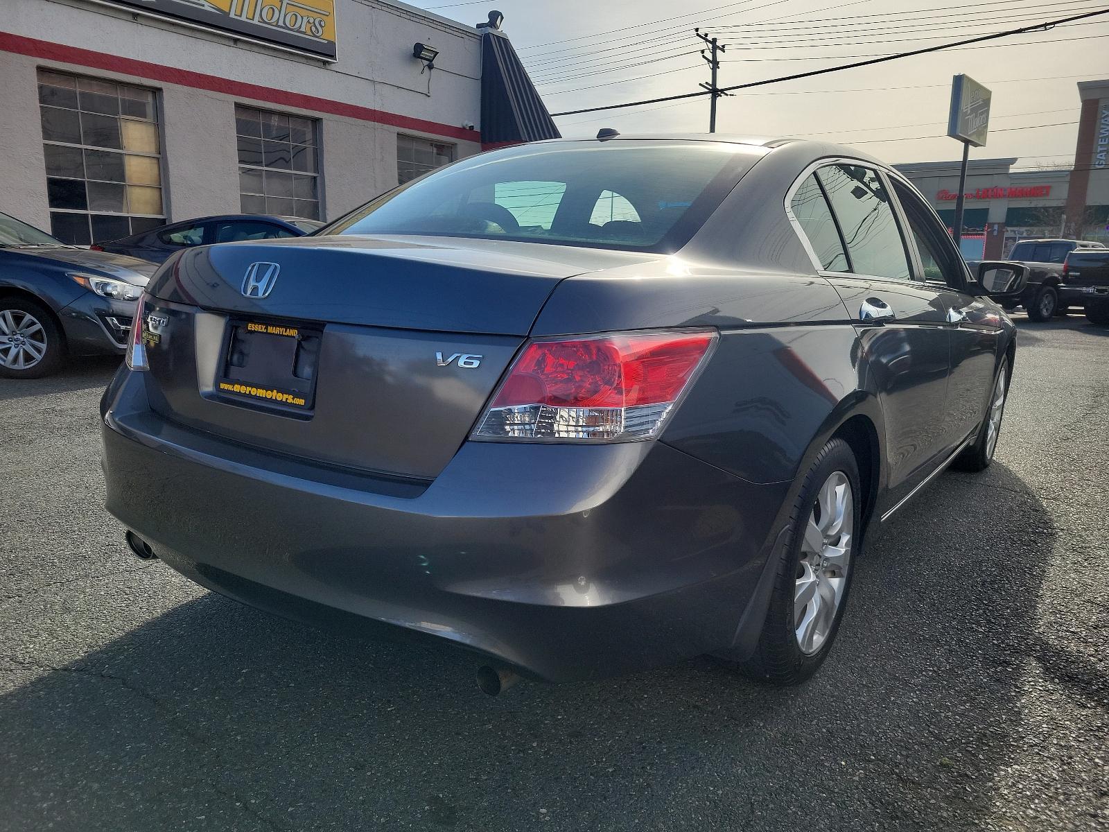 2008 Polished Metal Metallic - GR /Black - BK Honda Accord Sdn EX-L (1HGCP36898A) with an 3.5L SOHC MPFI 24-valve i-VTEC V6 engine engine, located at 50 Eastern Blvd., Essex, MD, 21221, (410) 686-3444, 39.304367, -76.484947 - Presenting the robust and dependable 2008 Honda Accord Sdn EX-L 4dr V6, presented in a timeless gray exterior. This fantastic sedan breathes power with its 3.5l SOHC MPFI 24-valve i-VTEC V6 engine, combining both performance and efficiency seamlessly. The EX-L trim adds a touch of luxury with cozy l - Photo #3