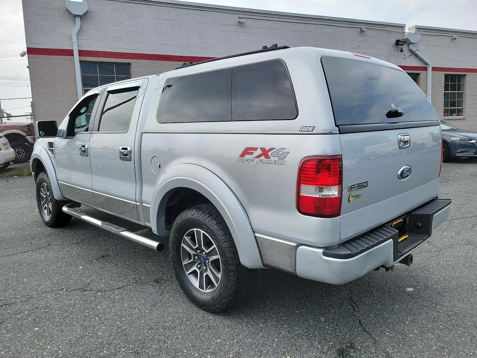 2007 Silver Metallic - YN /Black - B Ford F-150 FX4 (1FTPW14557F) with an 5.4L 24-VALVE EFI V8 ENGINE engine, located at 50 Eastern Blvd., Essex, MD, 21221, (410) 686-3444, 39.304367, -76.484947 - Experience the power and versatility of a 2007 Ford F-150 FX4. Equipped with a robust 5.4L 24-valve EFI V8 engine, this 4WD Supercrew 139" FX4 model perfectly pairs formidable performance with durability. The exterior in Silver Metallic - YN exudes sophistication, while the interior in Black - B cre - Photo #5