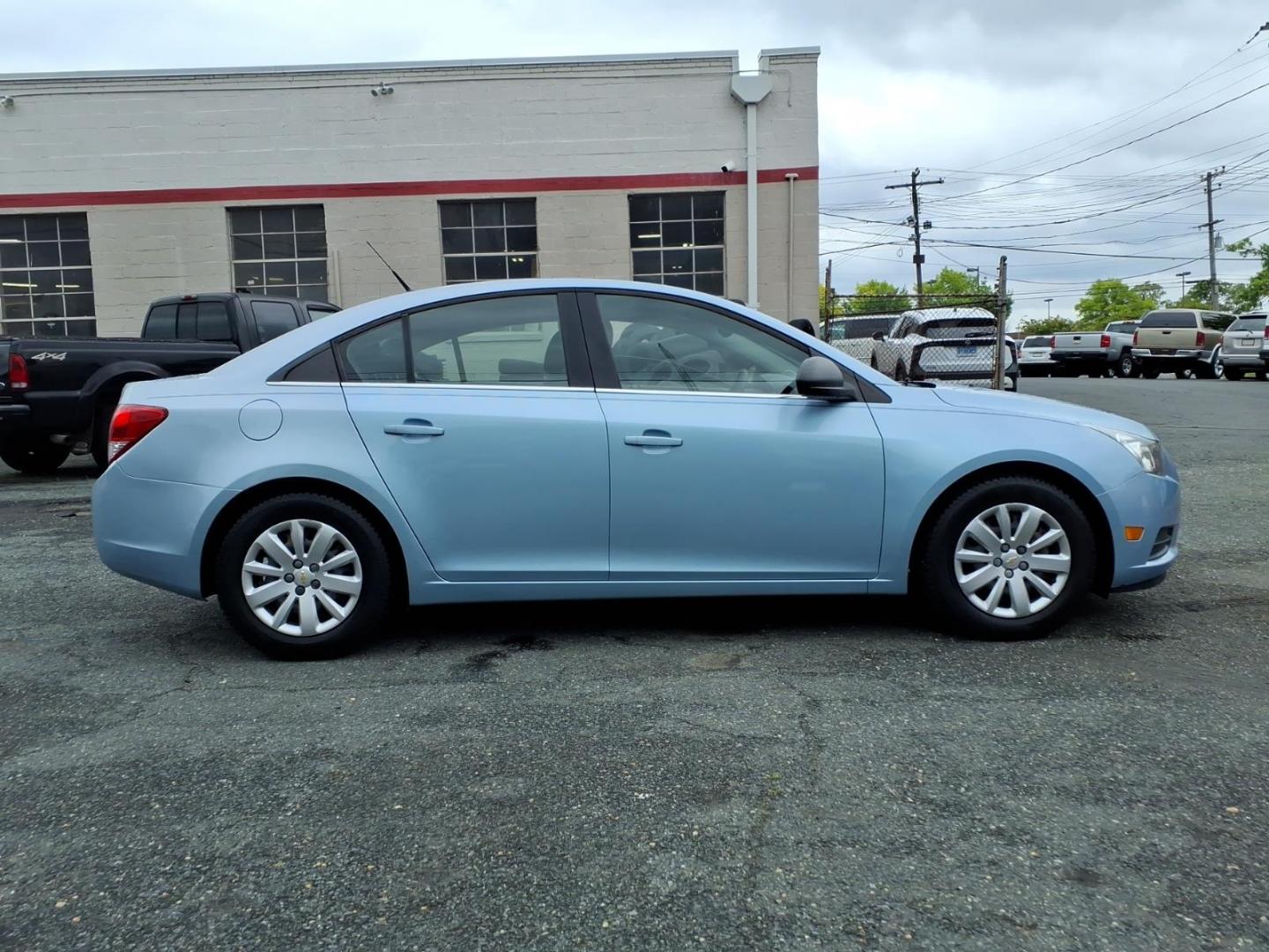 2011 Ice Blue Metallic Chevrolet Cruze LS (1G1PC5SH7B7) with an 1.8L 4 Cylinder Sequential-Port F.I. engine, Automatic transmission, located at 50 Eastern Blvd., Essex, MD, 21221, (410) 686-3444, 39.304367, -76.484947 - Photo#5