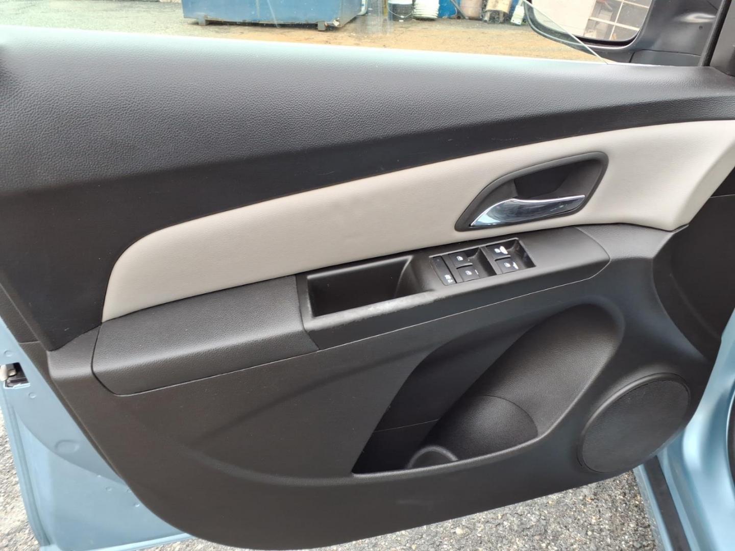 2011 Ice Blue Metallic Chevrolet Cruze LS (1G1PC5SH7B7) with an 1.8L 4 Cylinder Sequential-Port F.I. engine, Automatic transmission, located at 50 Eastern Blvd., Essex, MD, 21221, (410) 686-3444, 39.304367, -76.484947 - Photo#9