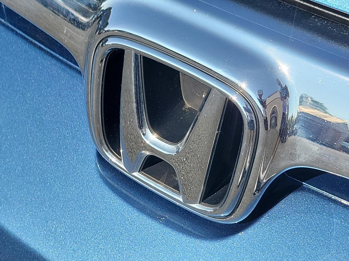 2006 Blue Honda Civic (1HGFA16856L) with an 1.8L 4 Cylinder Fuel Injected engine, Automatic transmission, located at 50 Eastern Blvd., Essex, MD, 21221, (410) 686-3444, 39.304367, -76.484947 - Photo#44