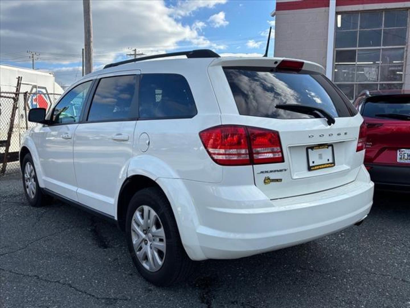 2018 White Dodge Journey SE (3C4PDCAB7JT) with an 2.4L 4 Cylinder Sequential-Port F.I. engine, Automatic transmission, located at 50 Eastern Blvd., Essex, MD, 21221, (410) 686-3444, 39.304367, -76.484947 - Photo#2