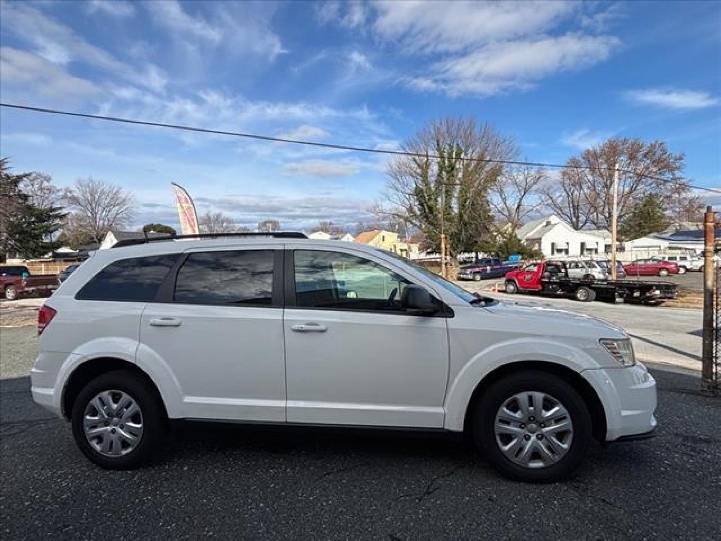 2018 White Dodge Journey SE (3C4PDCAB7JT) with an 2.4L 4 Cylinder Sequential-Port F.I. engine, Automatic transmission, located at 50 Eastern Blvd., Essex, MD, 21221, (410) 686-3444, 39.304367, -76.484947 - Photo#6