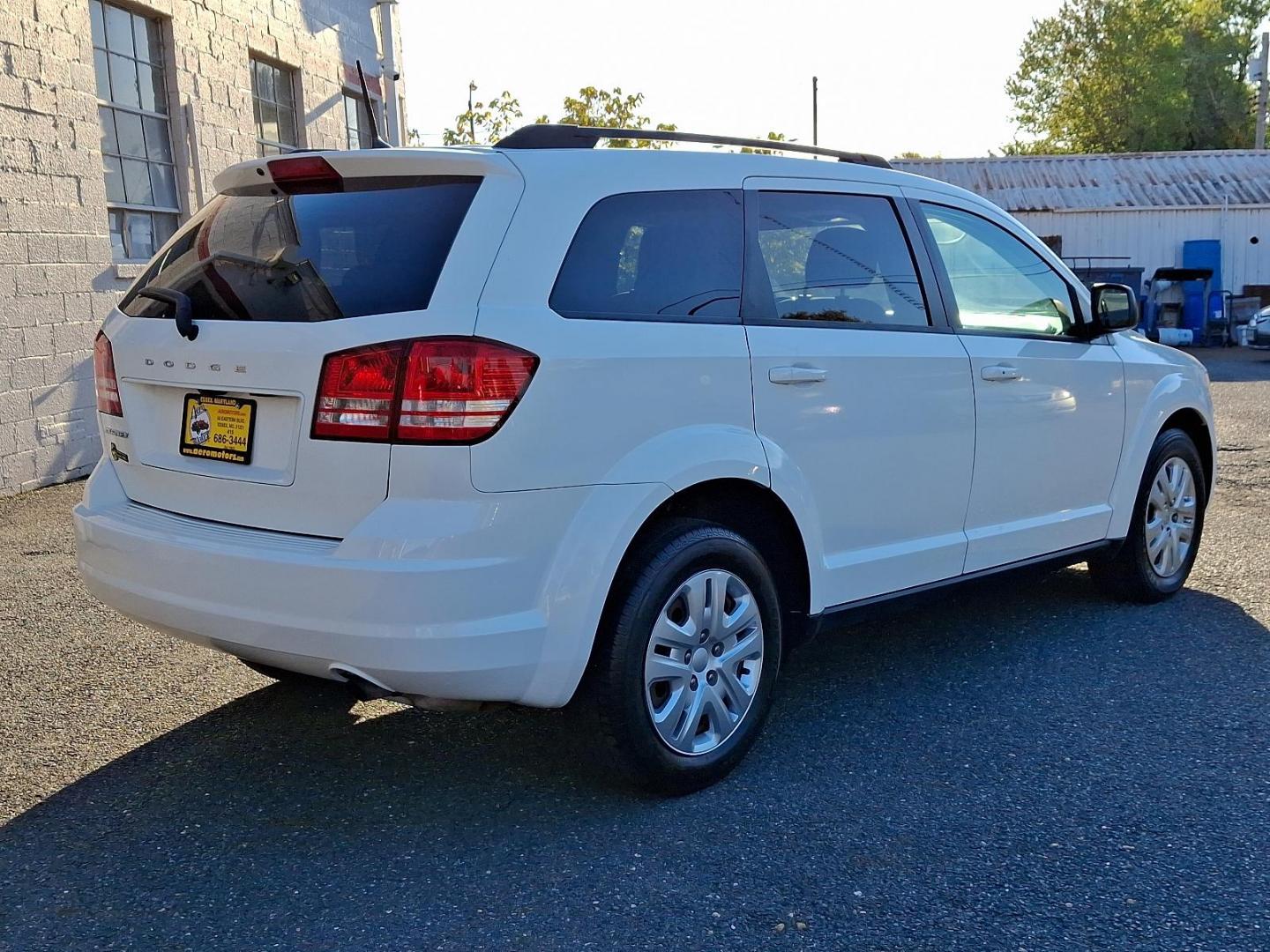 2018 White Dodge Journey SE (3C4PDCAB7JT) with an 2.4L 4 Cylinder Sequential-Port F.I. engine, Automatic transmission, located at 50 Eastern Blvd., Essex, MD, 21221, (410) 686-3444, 39.304367, -76.484947 - Photo#28