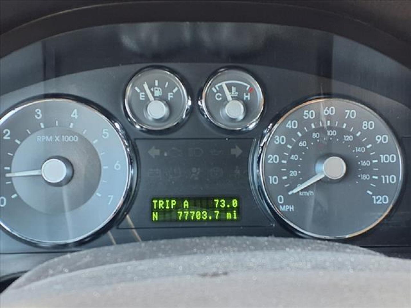 2009 Black Mercury Milan I-4 (3MEHM07Z39R) with an 2.3L 4 Cylinder Sequential-Port F.I. engine, Automatic transmission, located at 50 Eastern Blvd., Essex, MD, 21221, (410) 686-3444, 39.304367, -76.484947 - Photo#19