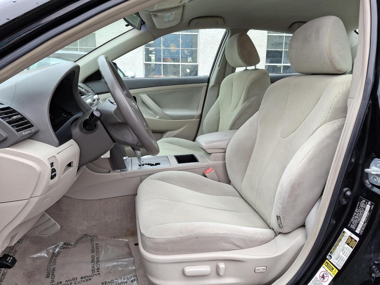 2008 Black Toyota Camry LE (4T1BE46K18U) with an 2.4L 2.4L I4 158hp 161ft. lbs. Fuel Injected engine, 5-Speed Automatic Overdrive w/ECT-i transmission, located at 50 Eastern Blvd., Essex, MD, 21221, (410) 686-3444, 39.304367, -76.484947 - Photo#54