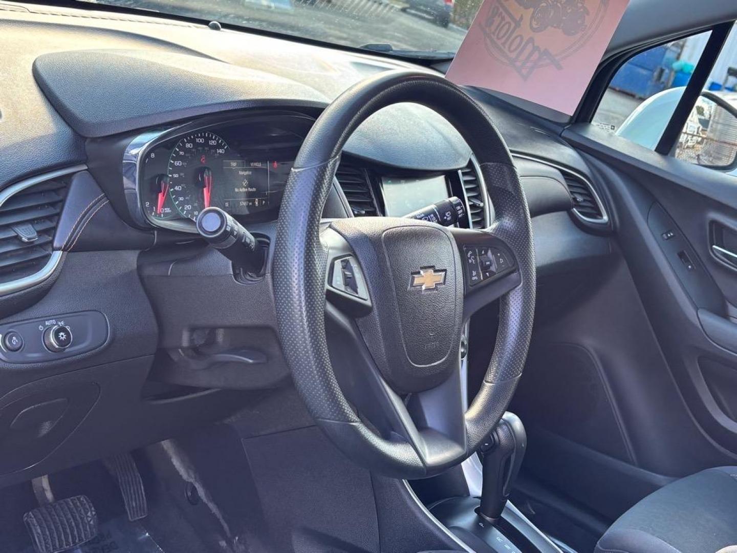 2017 Summit White Chevrolet Trax LS (3GNCJKSB1HL) with an 1.4L 4 Cylinder Sequential-Port F.I. engine, Automatic transmission, located at 50 Eastern Blvd., Essex, MD, 21221, (410) 686-3444, 39.304367, -76.484947 - Photo#11