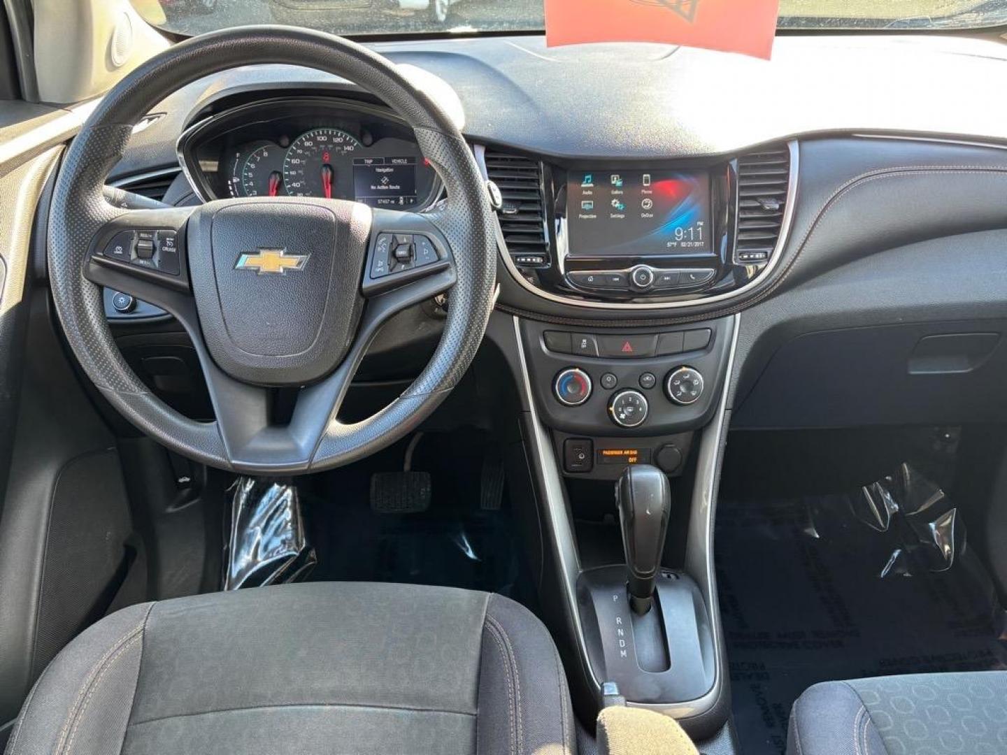 2017 Summit White Chevrolet Trax LS (3GNCJKSB1HL) with an 1.4L 4 Cylinder Sequential-Port F.I. engine, Automatic transmission, located at 50 Eastern Blvd., Essex, MD, 21221, (410) 686-3444, 39.304367, -76.484947 - Photo#15
