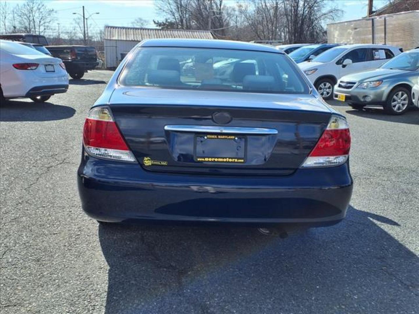 2005 Indigo Ink Pearl Toyota Camry LE (4T1BE30K15U) with an 2.4L 2.4L I4 160hp 163ft. lbs. Fuel Injected engine, Automatic transmission, located at 50 Eastern Blvd., Essex, MD, 21221, (410) 686-3444, 39.304367, -76.484947 - Photo#3
