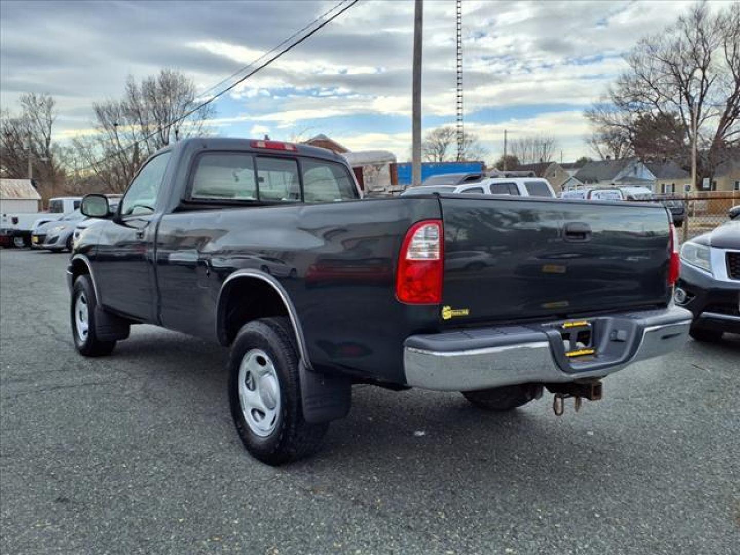 2005 Timberland Mica Toyota Tundra Base (5TBKT42115S) with an 4.7L 8 Cylinder Fuel Injected engine, AT4X4 transmission, located at 50 Eastern Blvd., Essex, MD, 21221, (410) 686-3444, 39.304367, -76.484947 - Photo#2