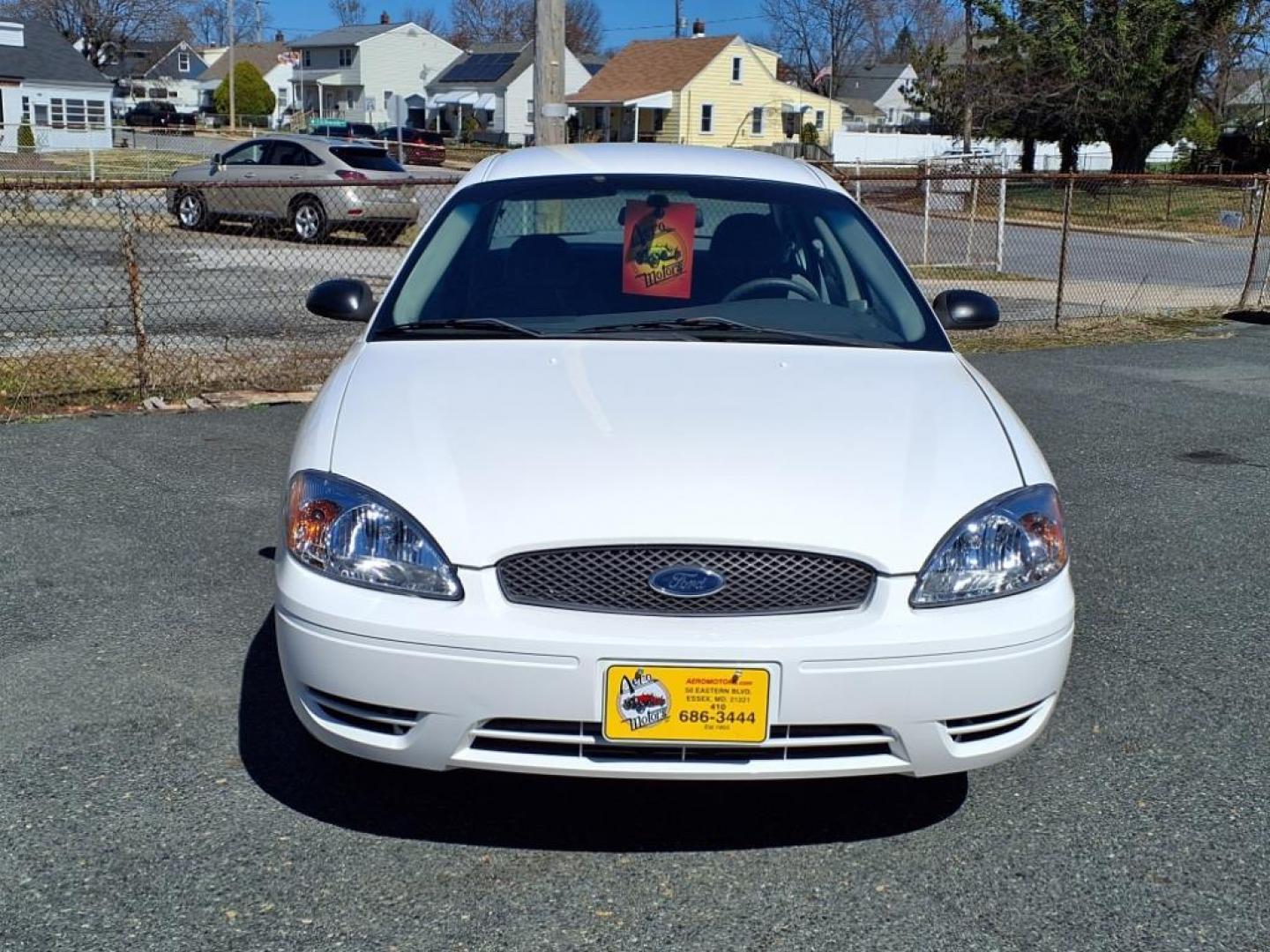 2004 White Ford Taurus SE (1FAFP53234G) with an 3.0L 6 Cylinder Fuel Injected engine, Automatic transmission, located at 50 Eastern Blvd., Essex, MD, 21221, (410) 686-3444, 39.304367, -76.484947 - Photo#7