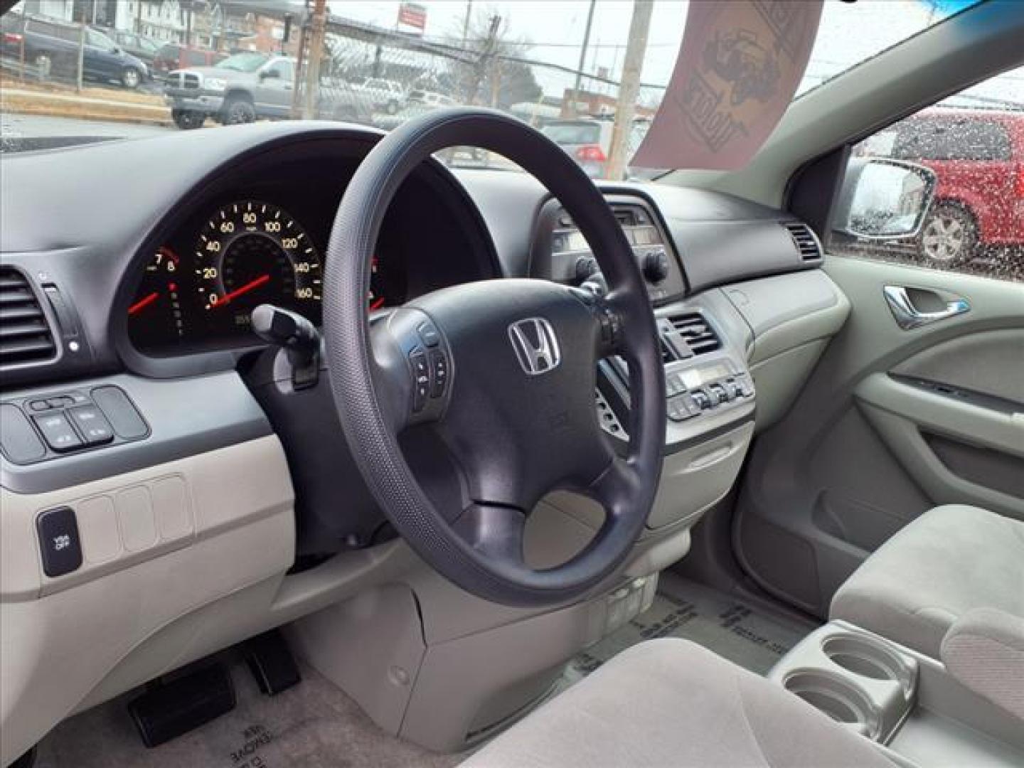 2007 Ocean Mist Metallic Honda Odyssey EX (5FNRL38477B) with an 3.5L 6 Cylinder Sequential-Port F.I. engine, Automatic transmission, located at 50 Eastern Blvd., Essex, MD, 21221, (410) 686-3444, 39.304367, -76.484947 - Photo#11