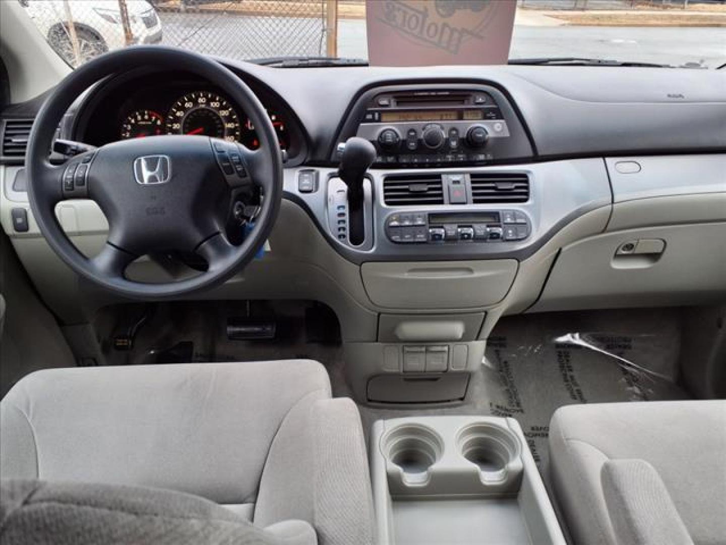 2007 Ocean Mist Metallic Honda Odyssey EX (5FNRL38477B) with an 3.5L 6 Cylinder Sequential-Port F.I. engine, Automatic transmission, located at 50 Eastern Blvd., Essex, MD, 21221, (410) 686-3444, 39.304367, -76.484947 - Photo#15