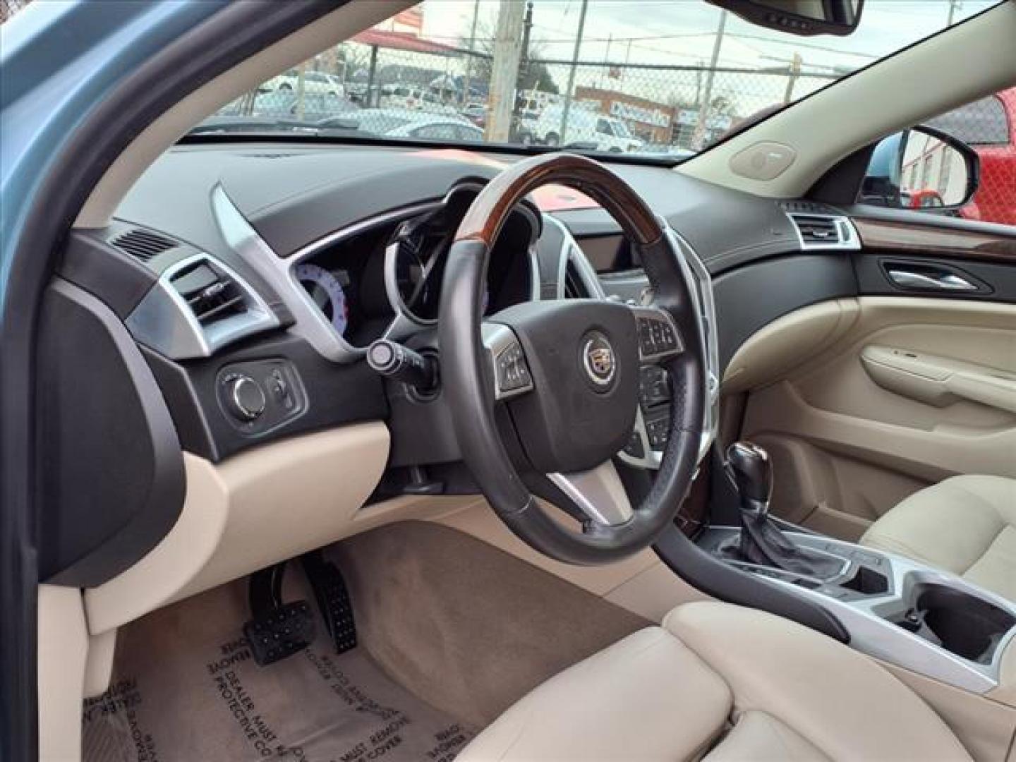 2011 Blue Frost Metallic Cadillac SRX Luxury Collection (3GYFNAEYXBS) with an 3.0L 6 Cylinder Fuel Injected engine, Automatic transmission, located at 50 Eastern Blvd., Essex, MD, 21221, (410) 686-3444, 39.304367, -76.484947 - Photo#10