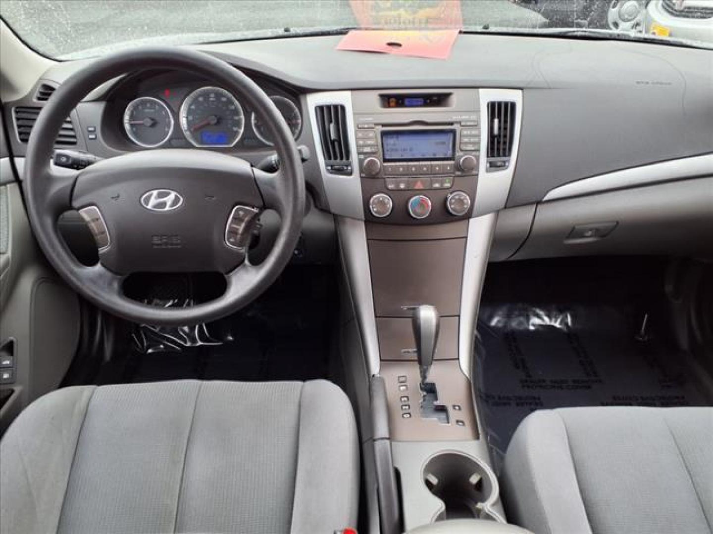 2009 Slate Blue Hyundai SONATA GLS (5NPET46C09H) with an 2.4L 2.4L I4 175hp 168ft. lbs. Fuel Injected engine, 5-Speed Shiftable Automatic transmission, located at 50 Eastern Blvd., Essex, MD, 21221, (410) 686-3444, 39.304367, -76.484947 - Photo#14