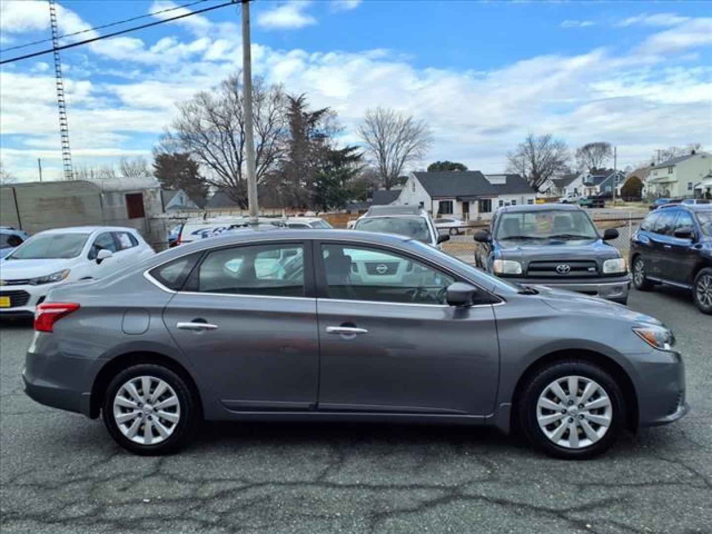 2016 Gun Metallic Nissan Sentra S (3N1AB7AP1GL) with an 1.8L 4 Cylinder Sequential-Port F.I. engine, Automatic transmission, located at 50 Eastern Blvd., Essex, MD, 21221, (410) 686-3444, 39.304367, -76.484947 - Photo#5