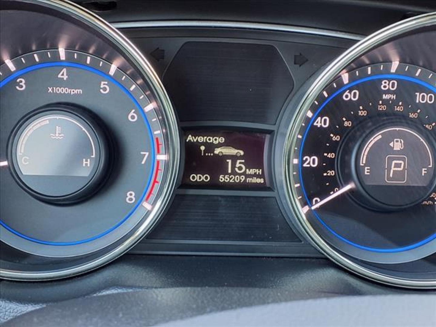 2012 Silver Hyundai SONATA Limited (5NPEC4AC8CH) with an 2.4L 2.4L I4 198hp 184ft. lbs. Fuel Injected engine, 6-Speed Shiftable Automatic transmission, located at 50 Eastern Blvd., Essex, MD, 21221, (410) 686-3444, 39.304367, -76.484947 - Photo#21