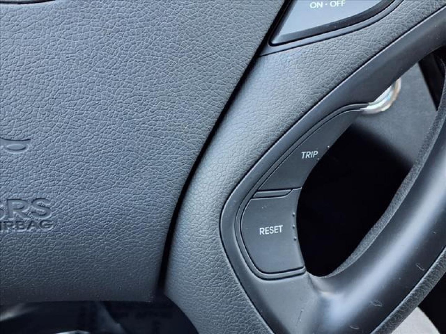 2012 Silver Hyundai SONATA Limited (5NPEC4AC8CH) with an 2.4L 2.4L I4 198hp 184ft. lbs. Fuel Injected engine, 6-Speed Shiftable Automatic transmission, located at 50 Eastern Blvd., Essex, MD, 21221, (410) 686-3444, 39.304367, -76.484947 - Photo#24