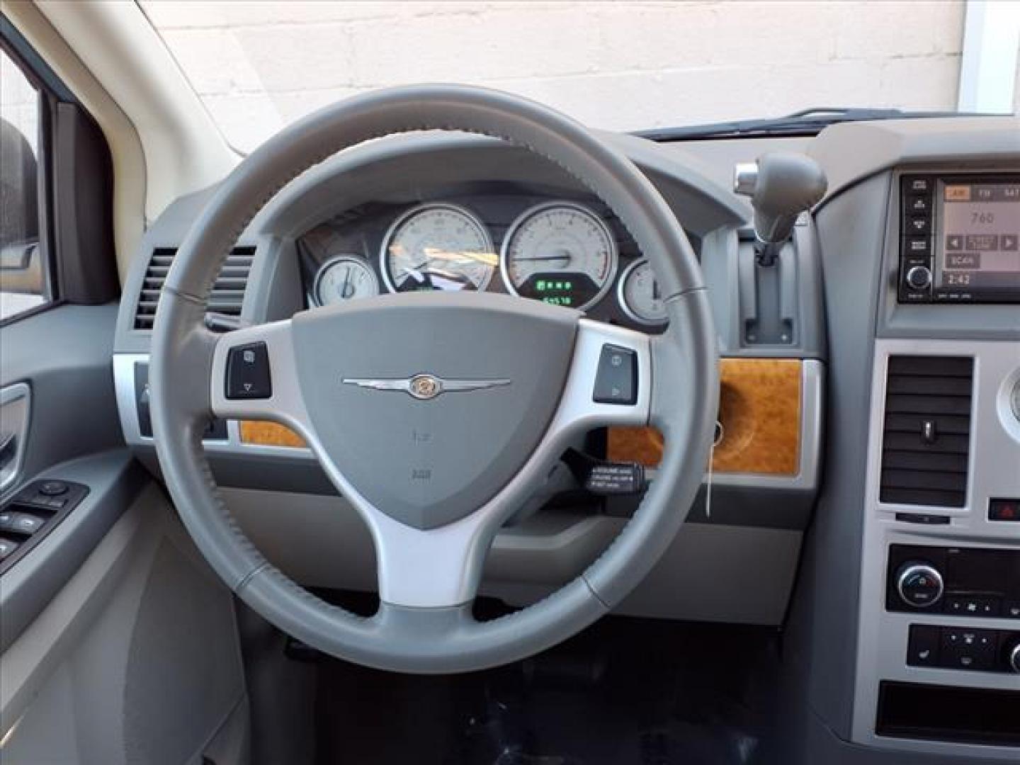 2008 Blue Chrysler Town and Country Limited (2A8HR64X68R) with an 4.0L 6 Cylinder Fuel Injected engine, Automatic transmission, located at 50 Eastern Blvd., Essex, MD, 21221, (410) 686-3444, 39.304367, -76.484947 - Photo#11