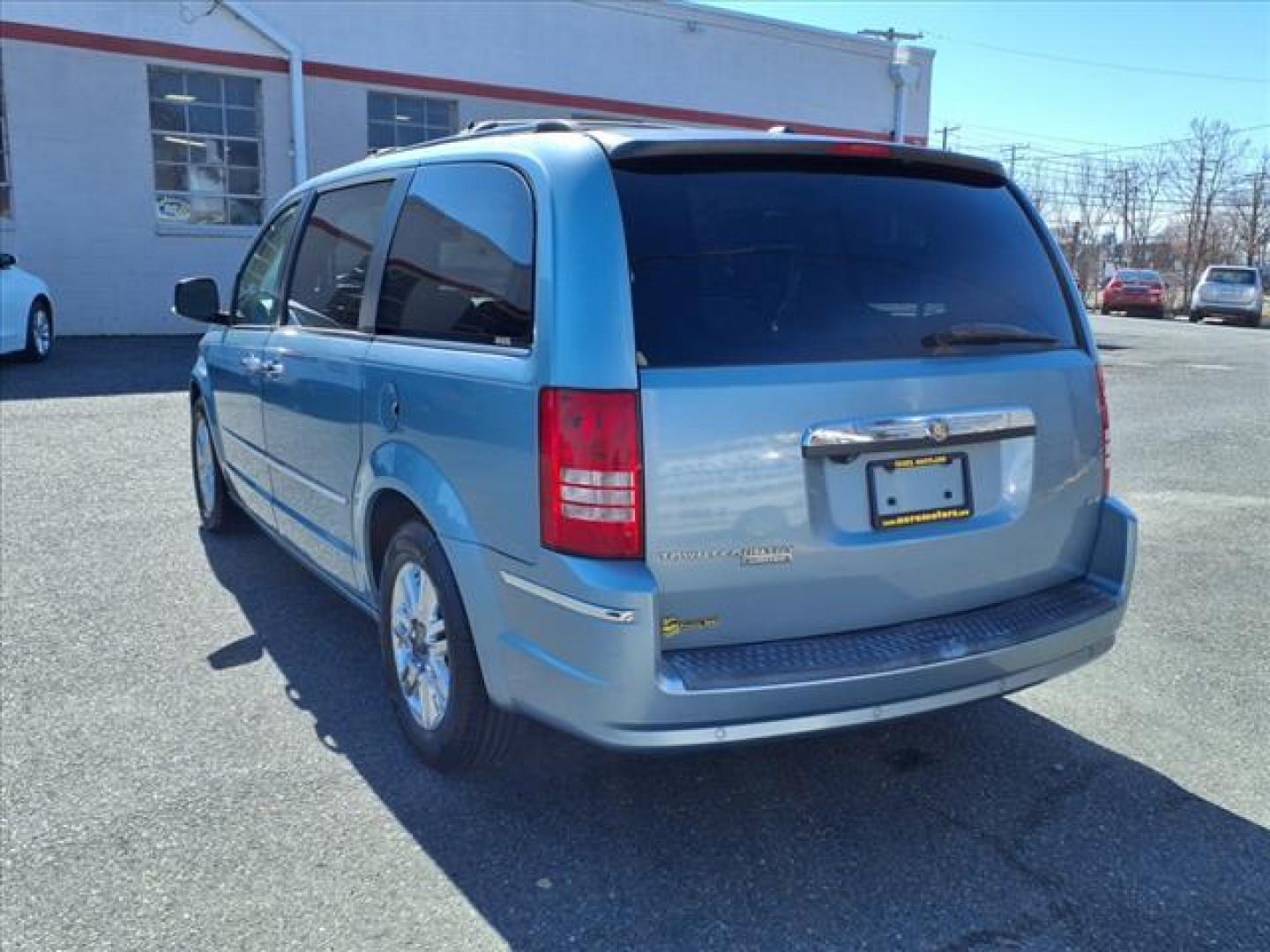 2008 Blue Chrysler Town and Country Limited (2A8HR64X68R) with an 4.0L 6 Cylinder Fuel Injected engine, Automatic transmission, located at 50 Eastern Blvd., Essex, MD, 21221, (410) 686-3444, 39.304367, -76.484947 - Photo#1