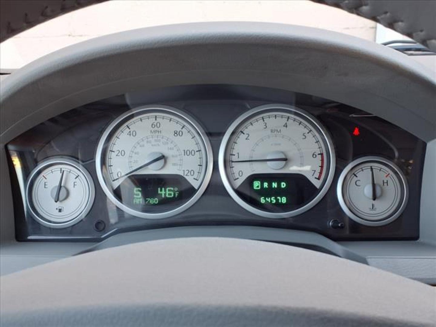 2008 Blue Chrysler Town and Country Limited (2A8HR64X68R) with an 4.0L 6 Cylinder Fuel Injected engine, Automatic transmission, located at 50 Eastern Blvd., Essex, MD, 21221, (410) 686-3444, 39.304367, -76.484947 - Photo#19