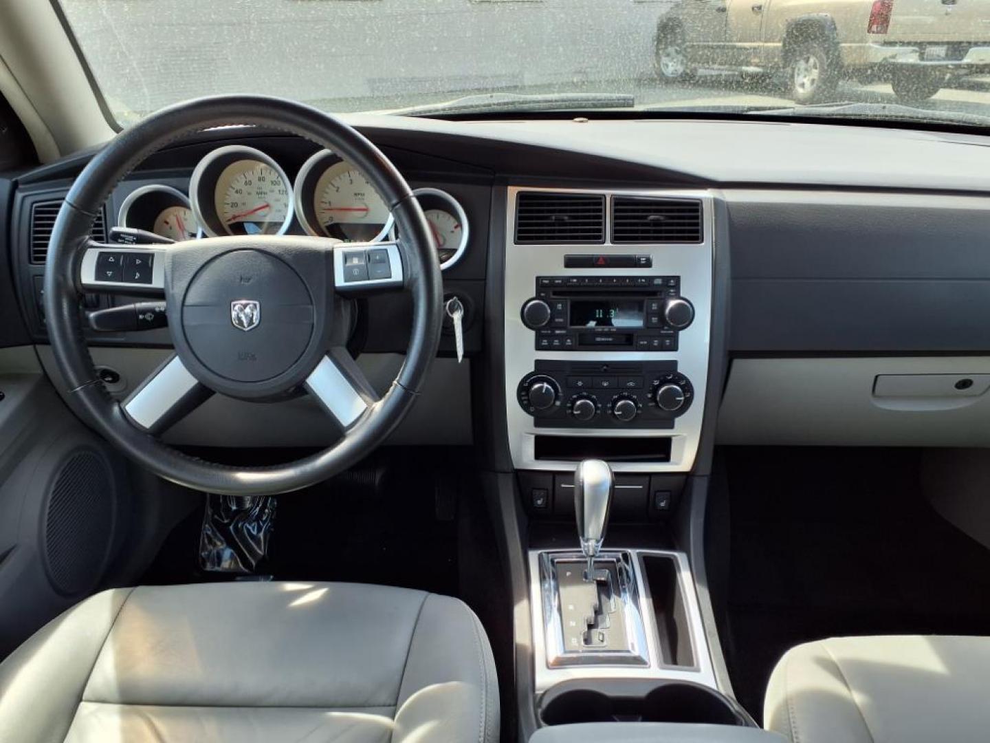 2007 Bright Silver Metallic Clearcoat Dodge Charger RT (2B3KA53H77H) with an 5.7L 5.7L V8 overhead valve 16V Sequential-Port F.I. engine, 5-Speed Shiftable Automatic transmission, located at 50 Eastern Blvd., Essex, MD, 21221, (410) 686-3444, 39.304367, -76.484947 - Photo#14