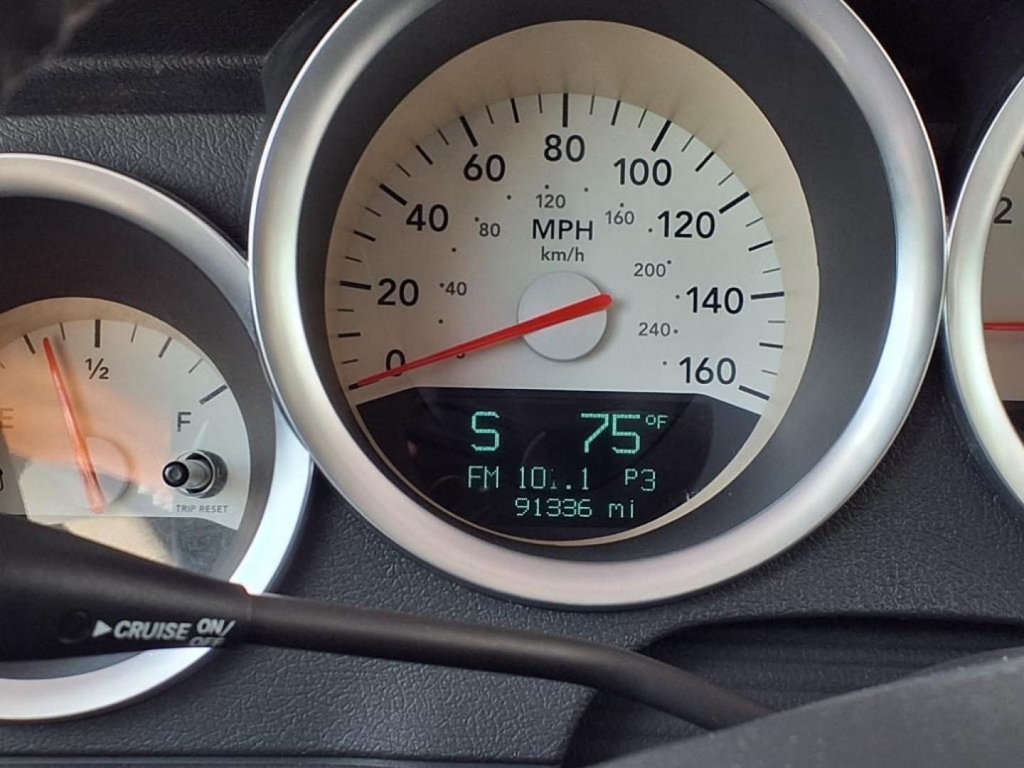 2007 Bright Silver Metallic Clearcoat Dodge Charger RT (2B3KA53H77H) with an 5.7L 5.7L V8 overhead valve 16V Sequential-Port F.I. engine, 5-Speed Shiftable Automatic transmission, located at 50 Eastern Blvd., Essex, MD, 21221, (410) 686-3444, 39.304367, -76.484947 - Photo#22
