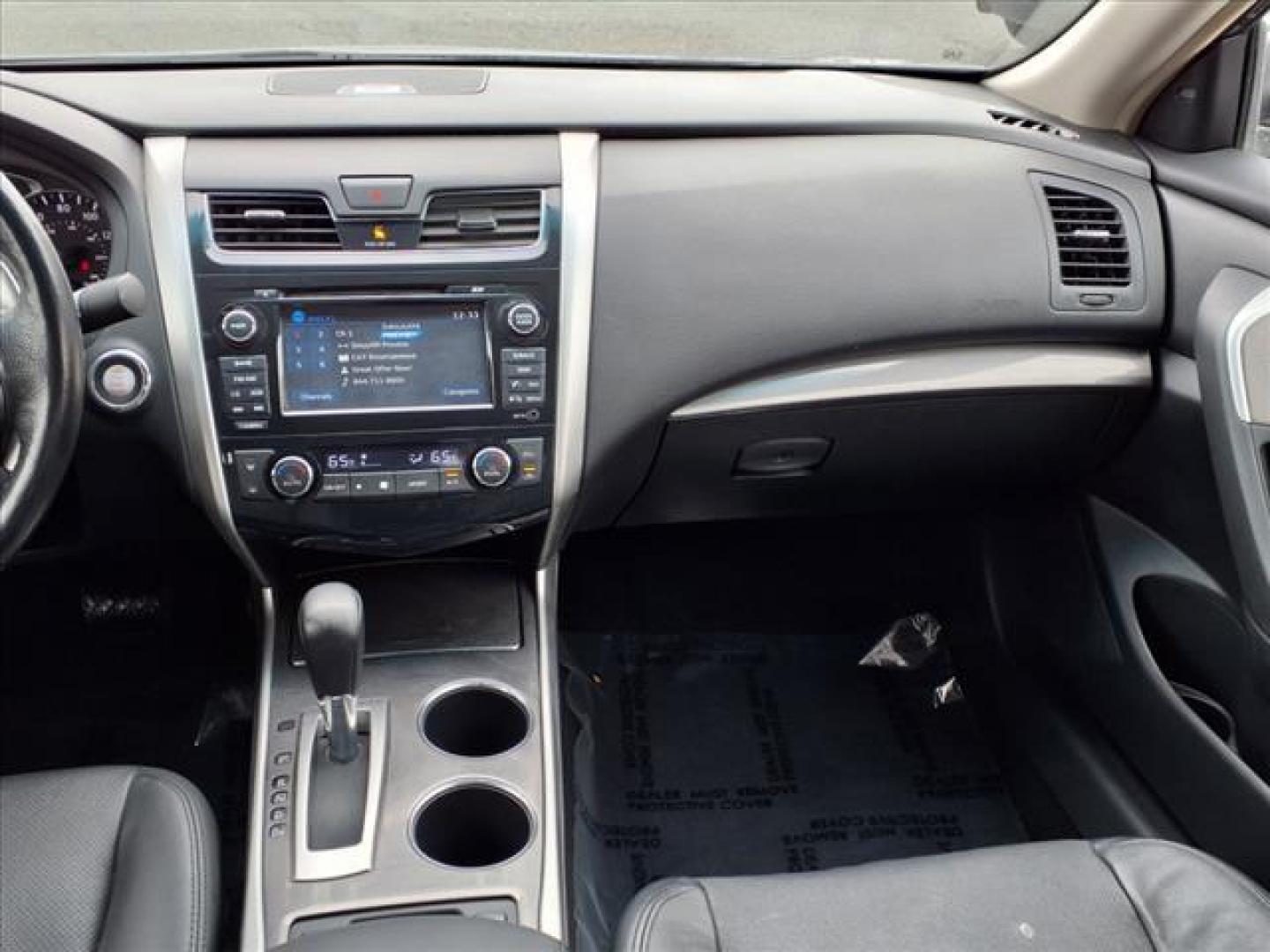 2013 Metallic Slate Nissan Altima 3.5 SL (1N4BL3AP8DN) with an 3.5L 6 Cylinder Sequential Fuel Injection engine, Automatic transmission, located at 50 Eastern Blvd., Essex, MD, 21221, (410) 686-3444, 39.304367, -76.484947 - Photo#14