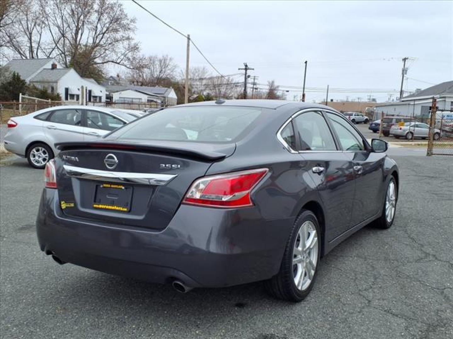 2013 Metallic Slate Nissan Altima 3.5 SL (1N4BL3AP8DN) with an 3.5L 6 Cylinder Sequential Fuel Injection engine, Automatic transmission, located at 50 Eastern Blvd., Essex, MD, 21221, (410) 686-3444, 39.304367, -76.484947 - Photo#4