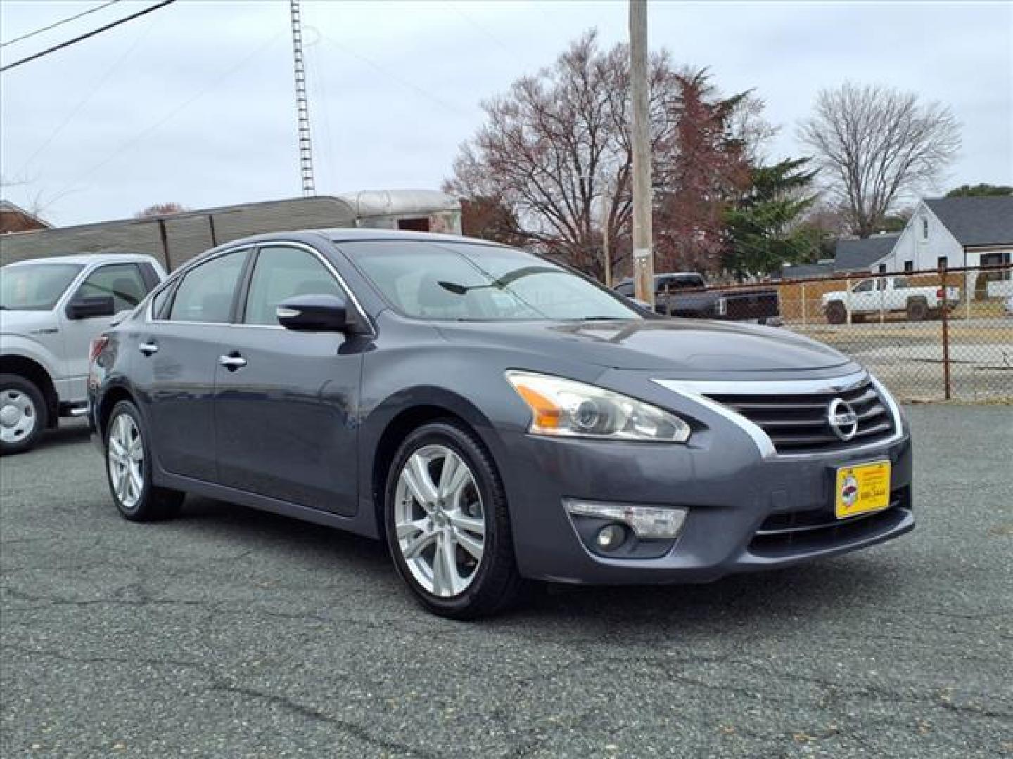 2013 Metallic Slate Nissan Altima 3.5 SL (1N4BL3AP8DN) with an 3.5L 6 Cylinder Sequential Fuel Injection engine, Automatic transmission, located at 50 Eastern Blvd., Essex, MD, 21221, (410) 686-3444, 39.304367, -76.484947 - Photo#6
