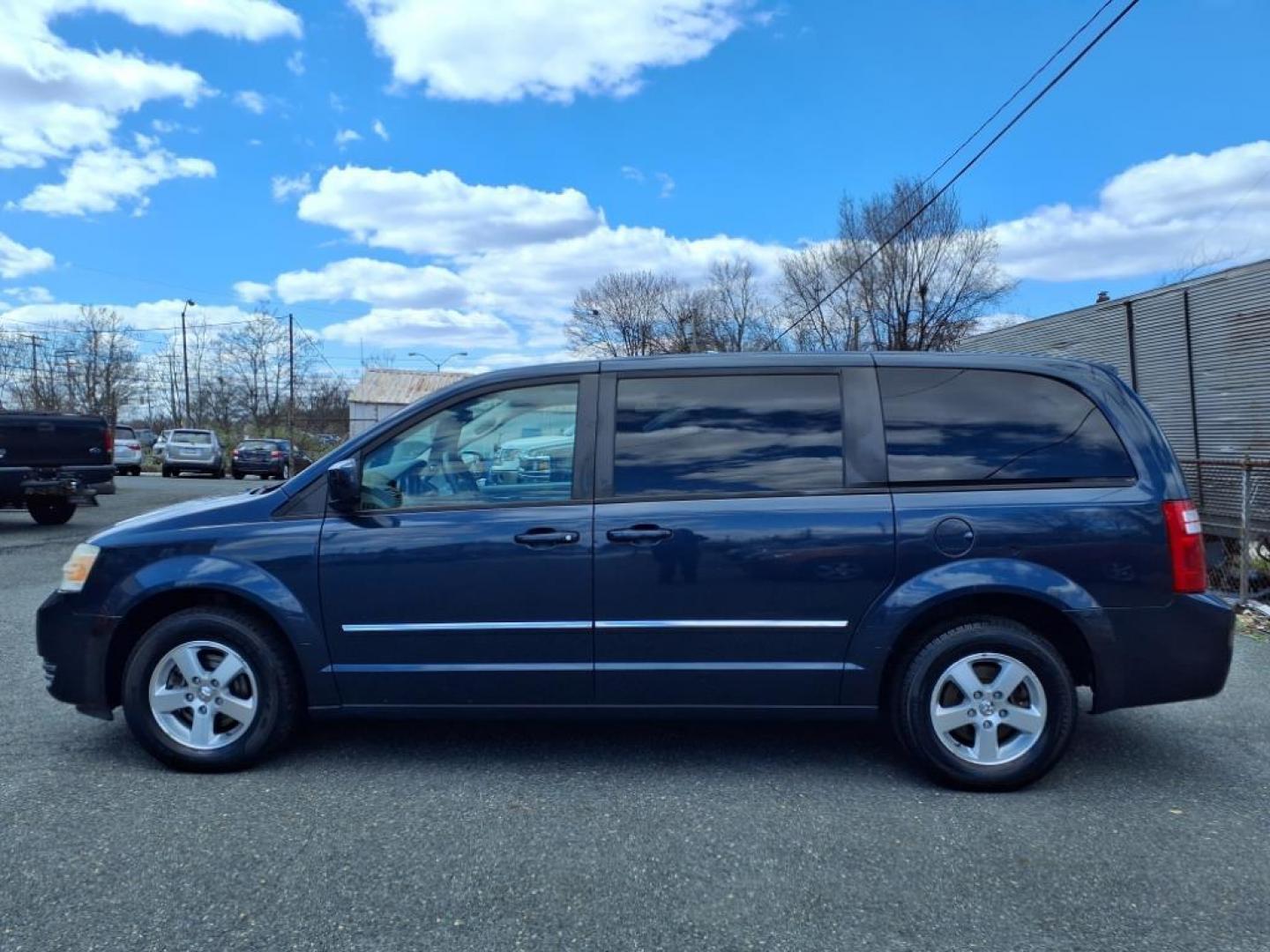 2008 Modern Blue Pearlcoat Dodge Grand Caravan SXT (1D8HN54P88B) with an 3.8L 6 Cylinder Sequential-Port F.I. engine, Automatic transmission, located at 50 Eastern Blvd., Essex, MD, 21221, (410) 686-3444, 39.304367, -76.484947 - Photo#1