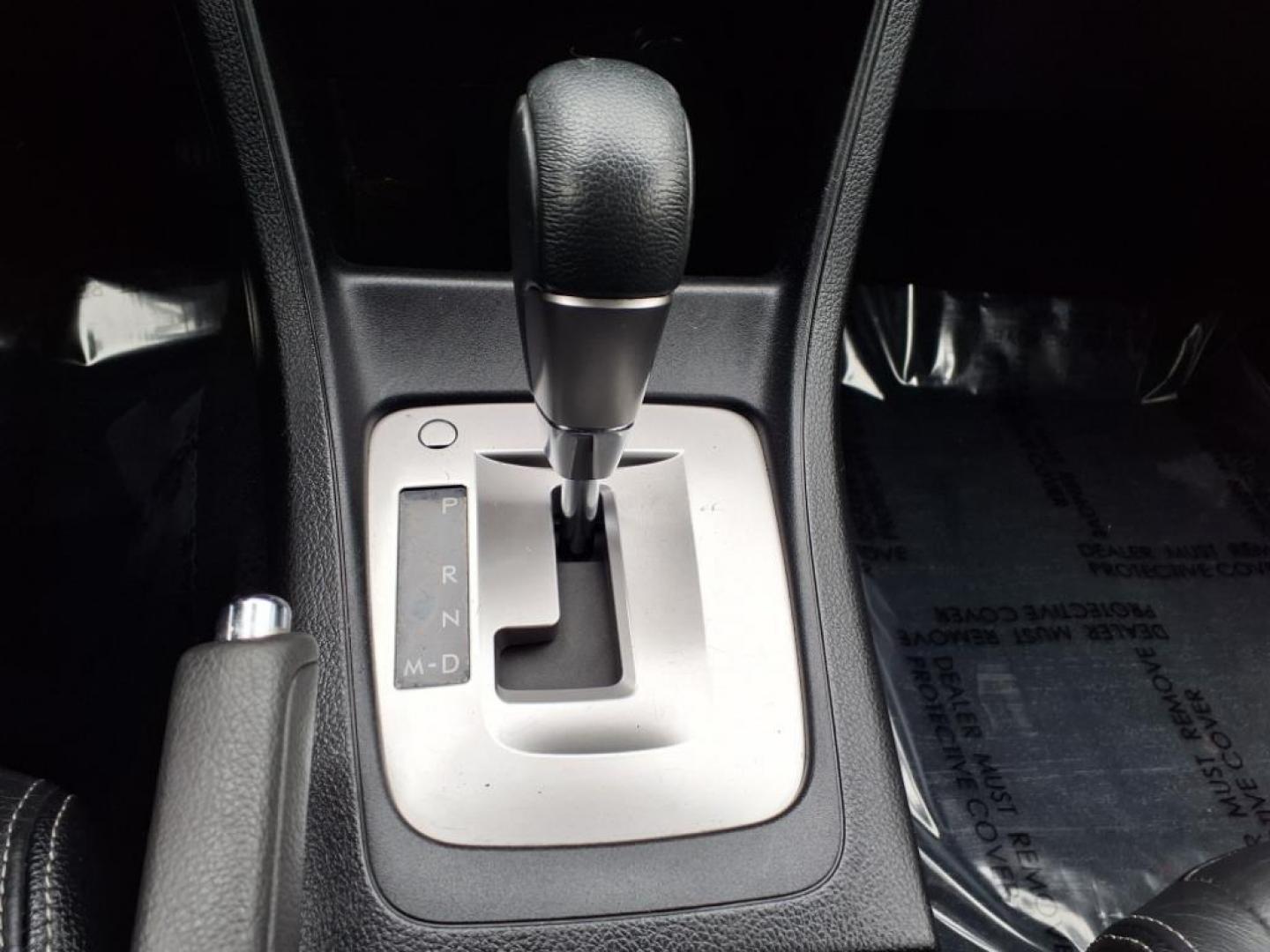 2012 Gray Subaru Impreza 2.0i Limited (JF1GPAH67CH) with an 2.0L 4 Cylinder Sequential-Port F.I. engine, ATAWD transmission, located at 50 Eastern Blvd., Essex, MD, 21221, (410) 686-3444, 39.304367, -76.484947 - Photo#18