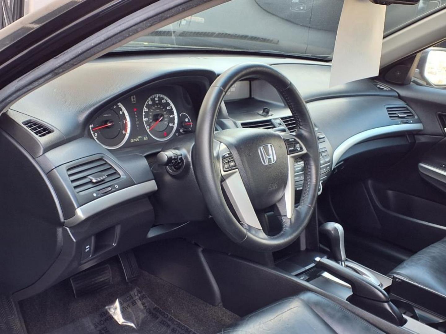 2008 Nighthawk Black Pearl Honda Accord EX-L V6 (1HGCP36808A) with an 3.5L 3.5L V6 268hp 248ft. lbs. Sequential-Port F.I. engine, 5 Speed Automatic transmission, located at 50 Eastern Blvd., Essex, MD, 21221, (410) 686-3444, 39.304367, -76.484947 - Photo#9